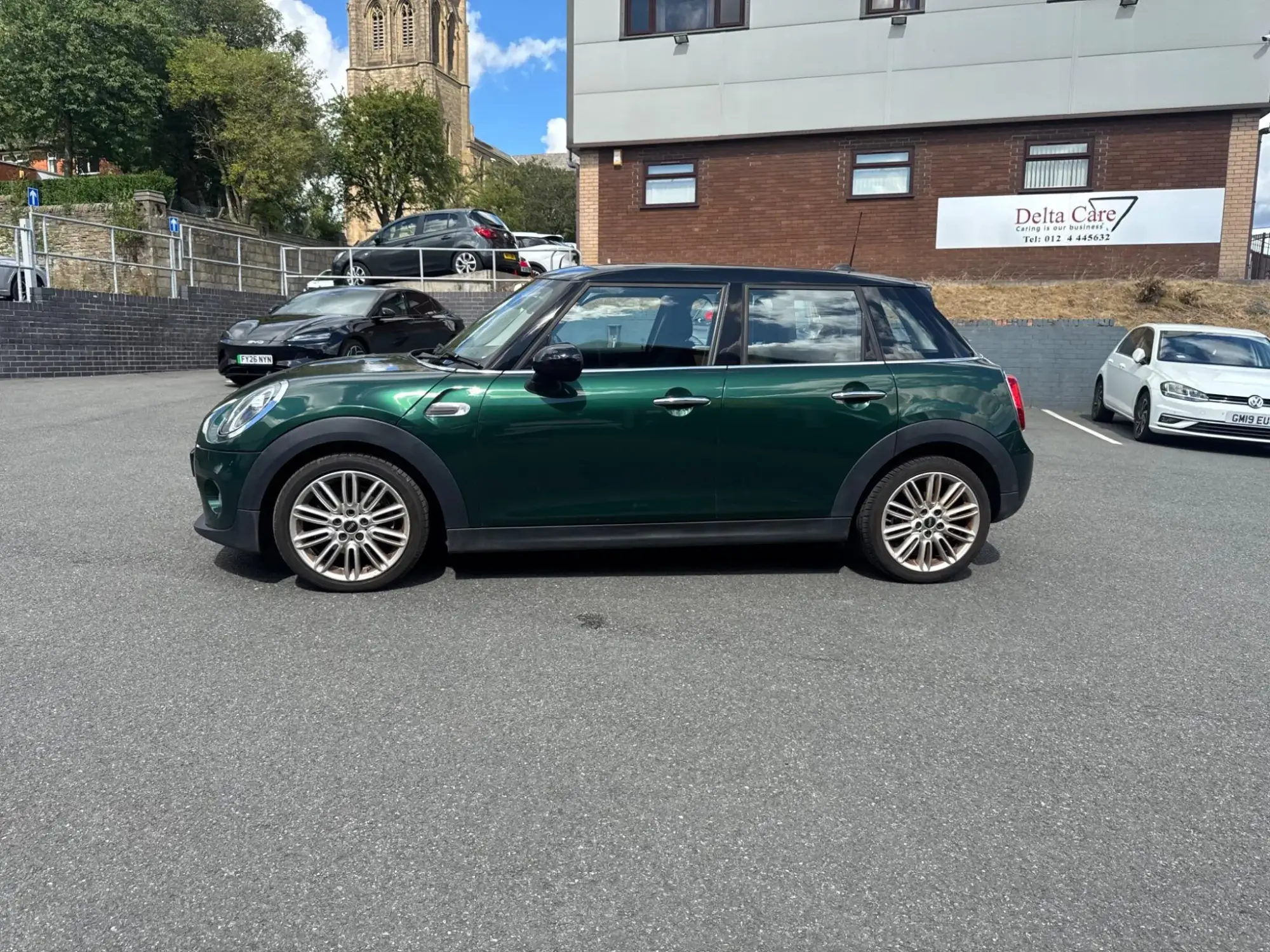 MINI Hatch Image 6 MINI Hatch Image 6