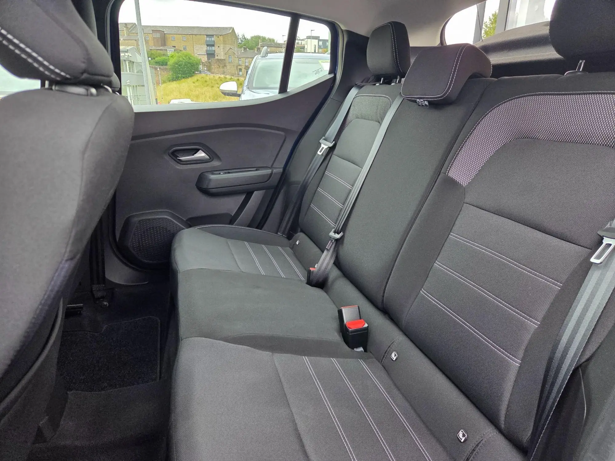 Dacia Sandero Image 14 Dacia Sandero Image 14