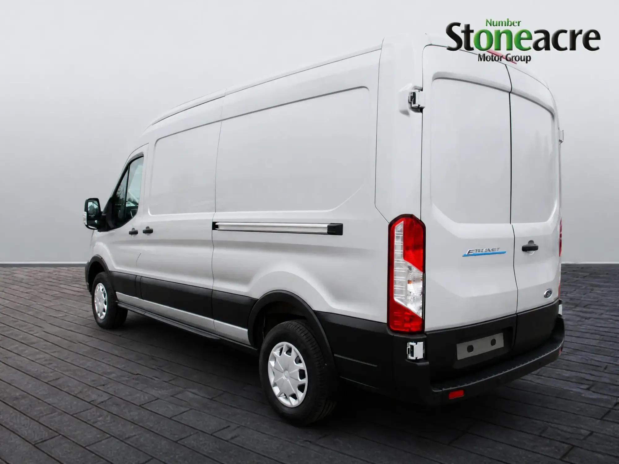Ford E-Transit Image 5