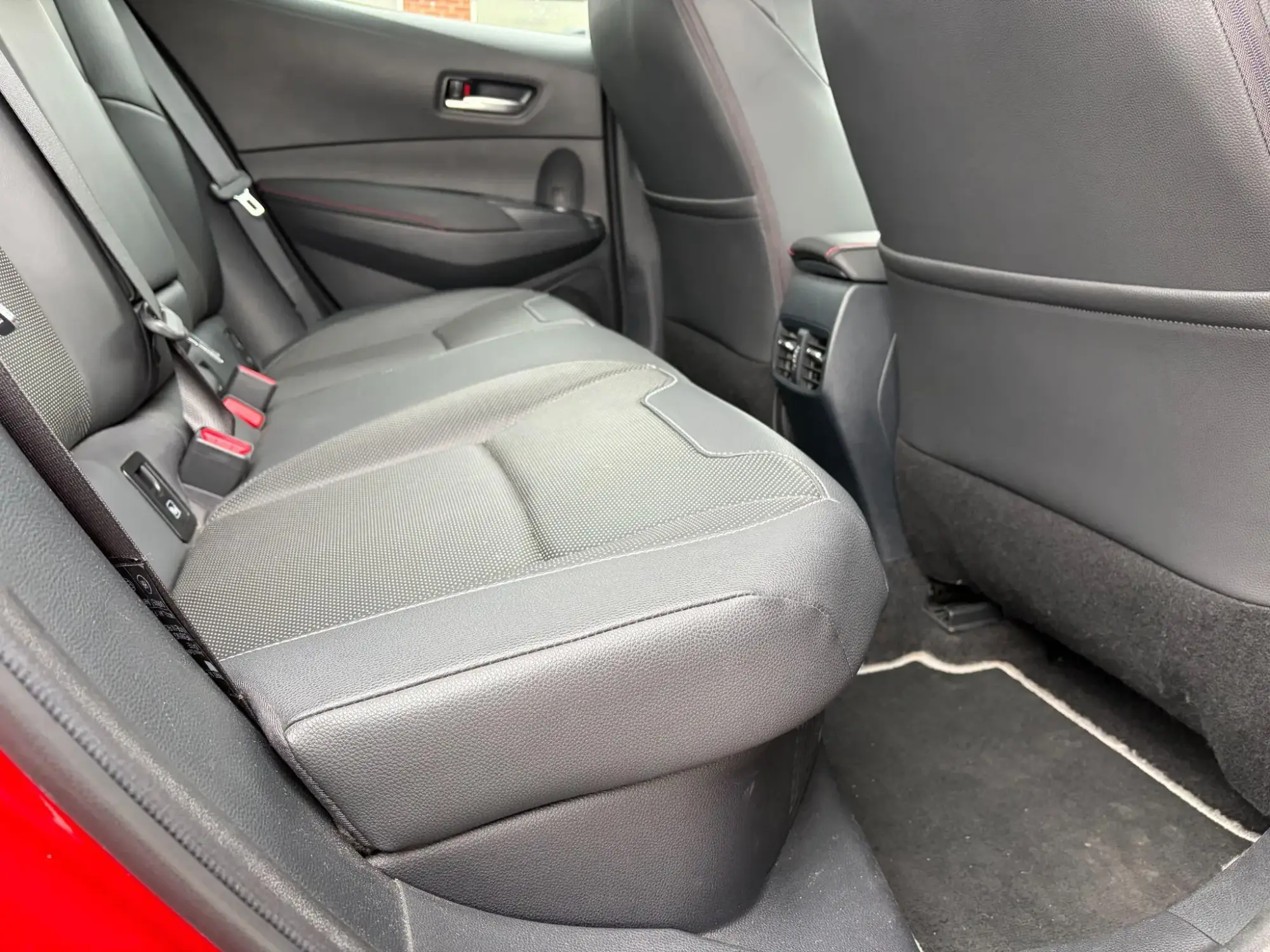 Toyota Corolla Hatchback Image 16 Toyota Corolla Hatchback Image 16