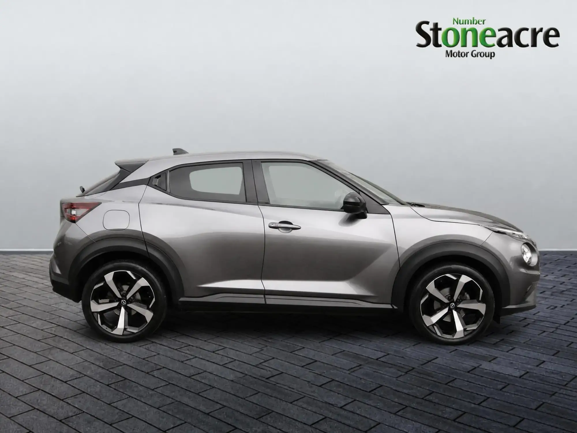 Nissan Juke Image 2