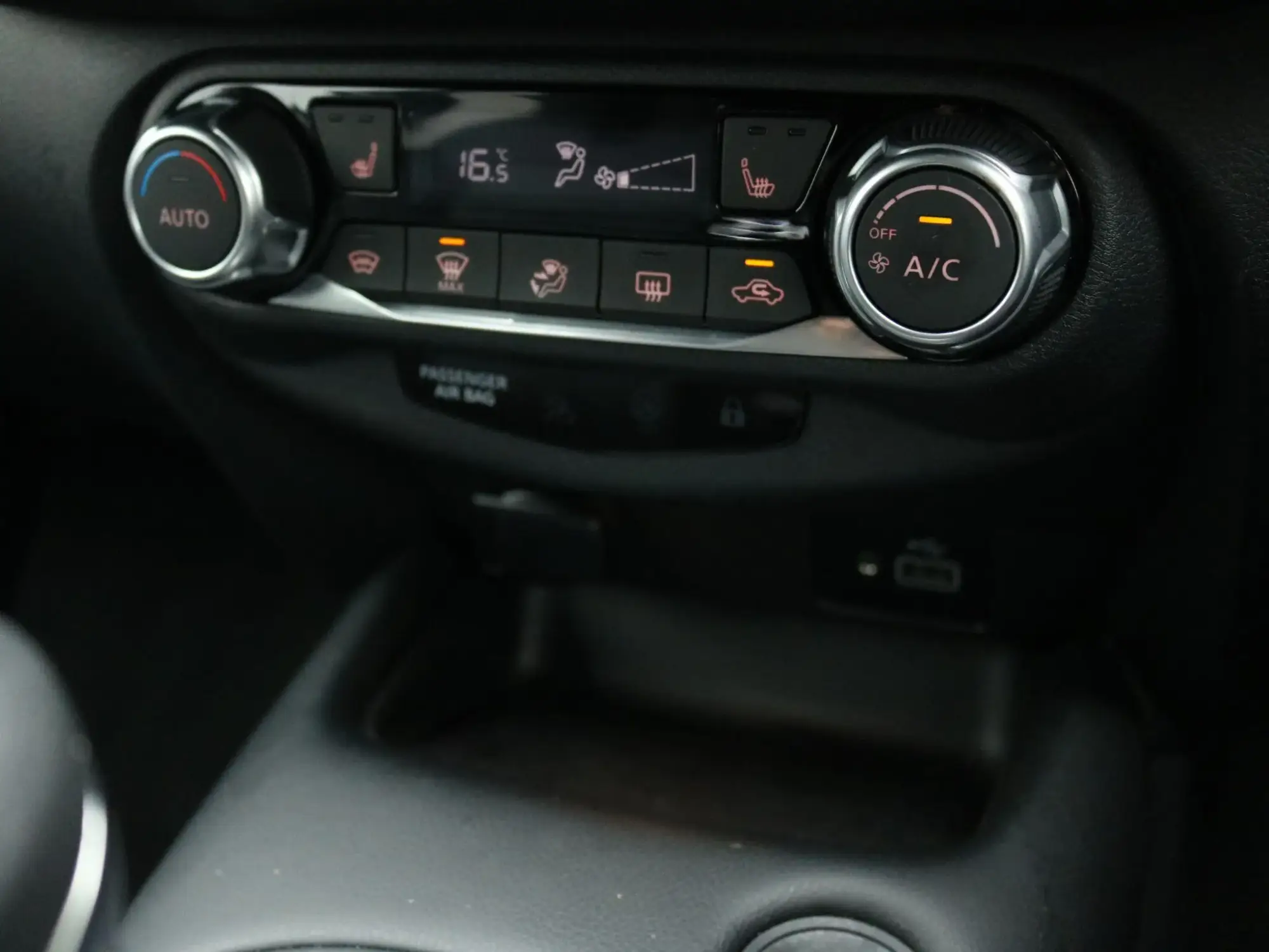 Nissan Juke Image 24