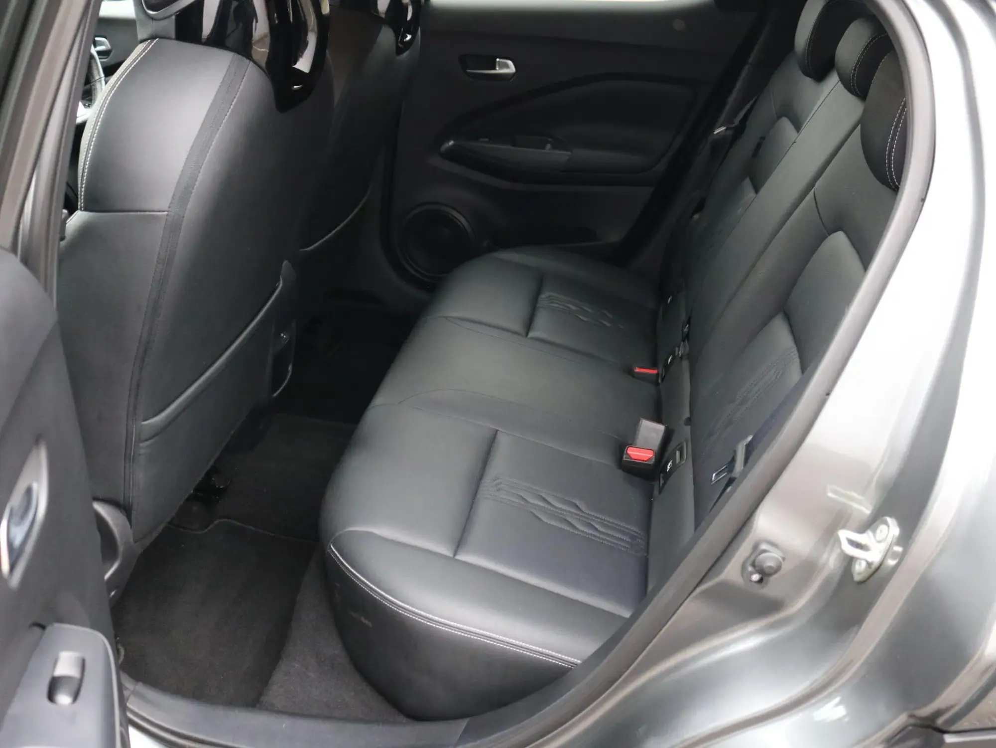 Nissan Juke Image 28