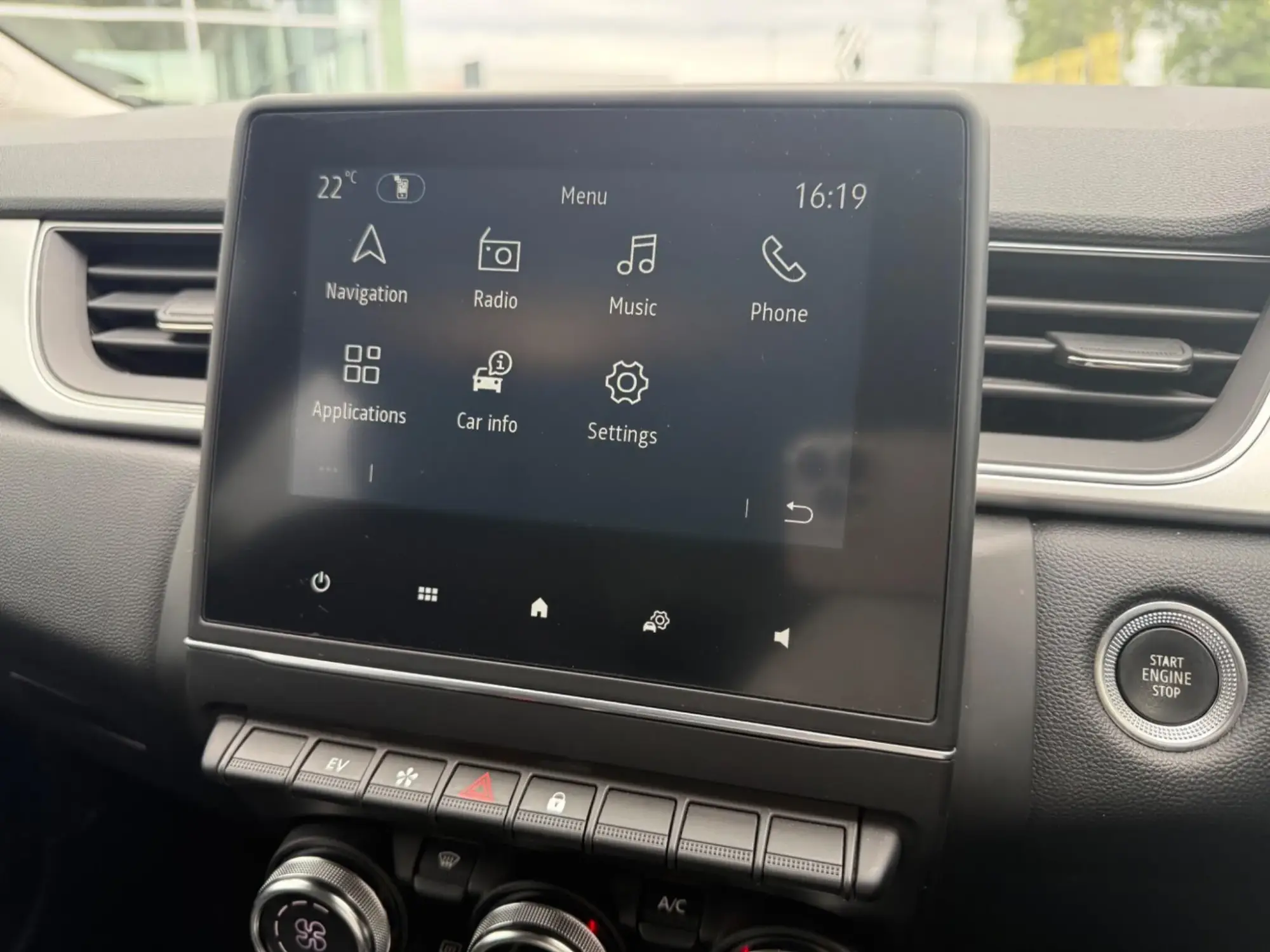 Renault Captur E-Tech Image 25 Renault Captur E-Tech Image 25