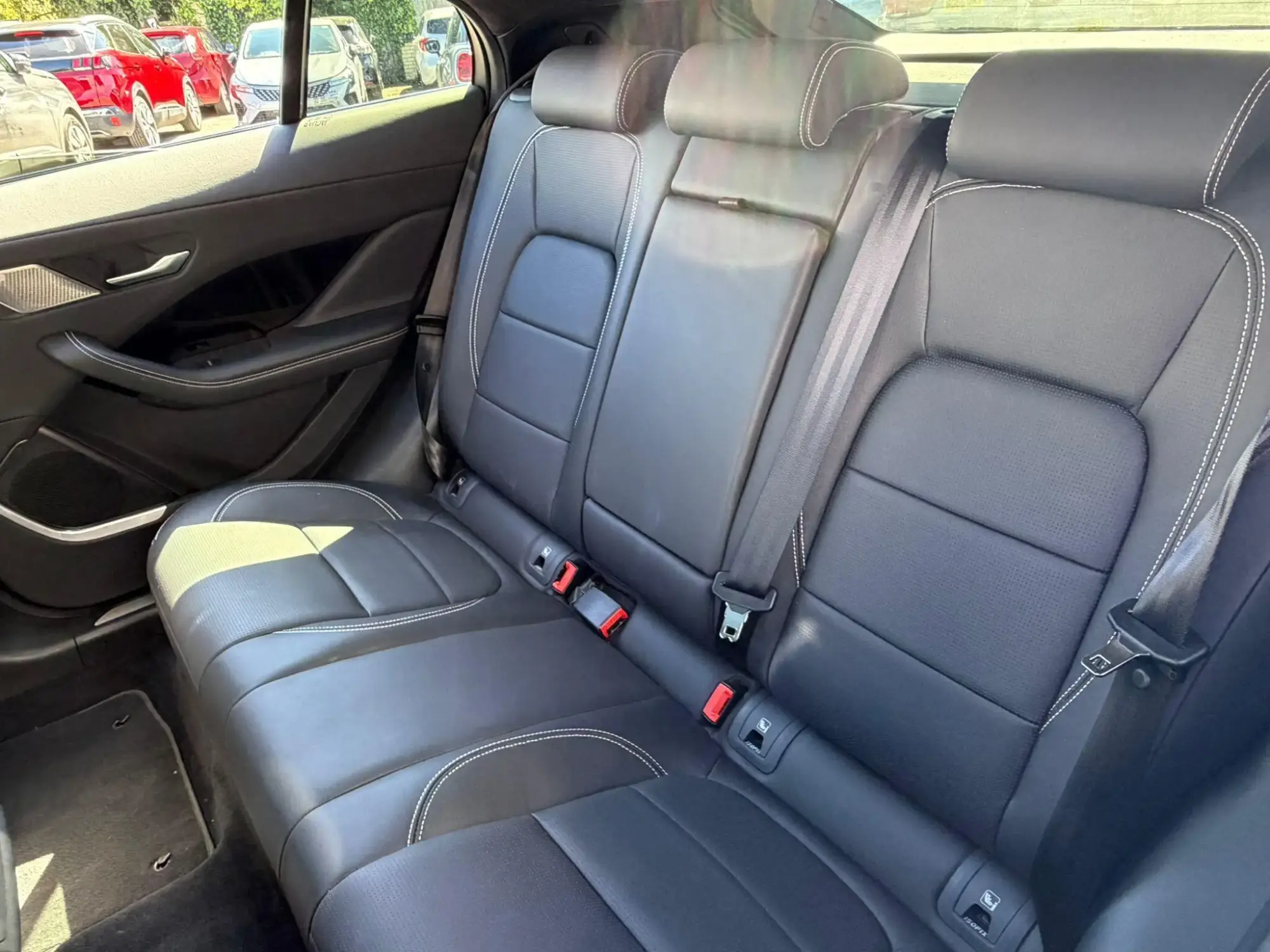 Jaguar i-Pace Image 19 Jaguar i-Pace Image 19