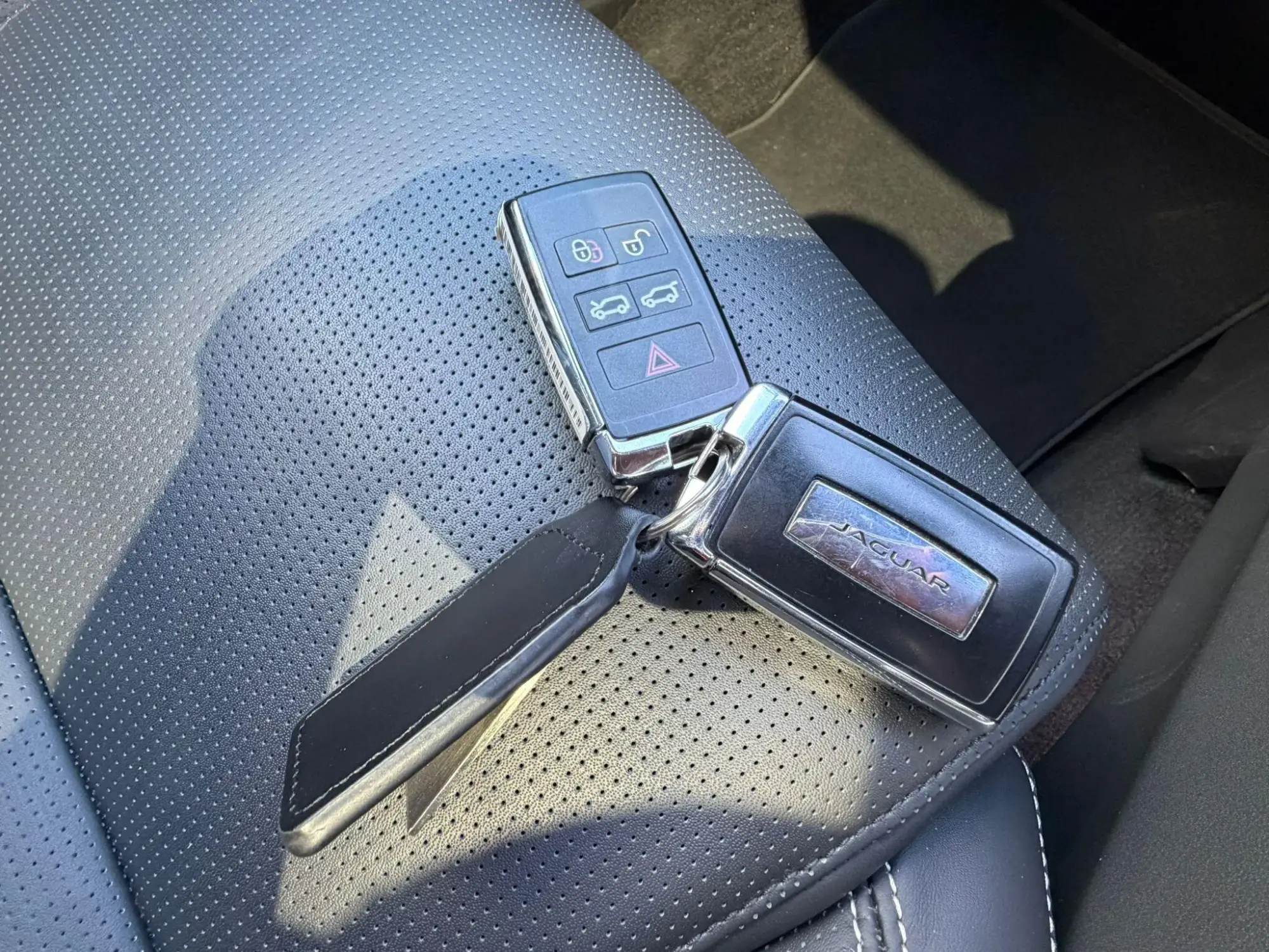 Jaguar i-Pace Image 23 Jaguar i-Pace Image 23