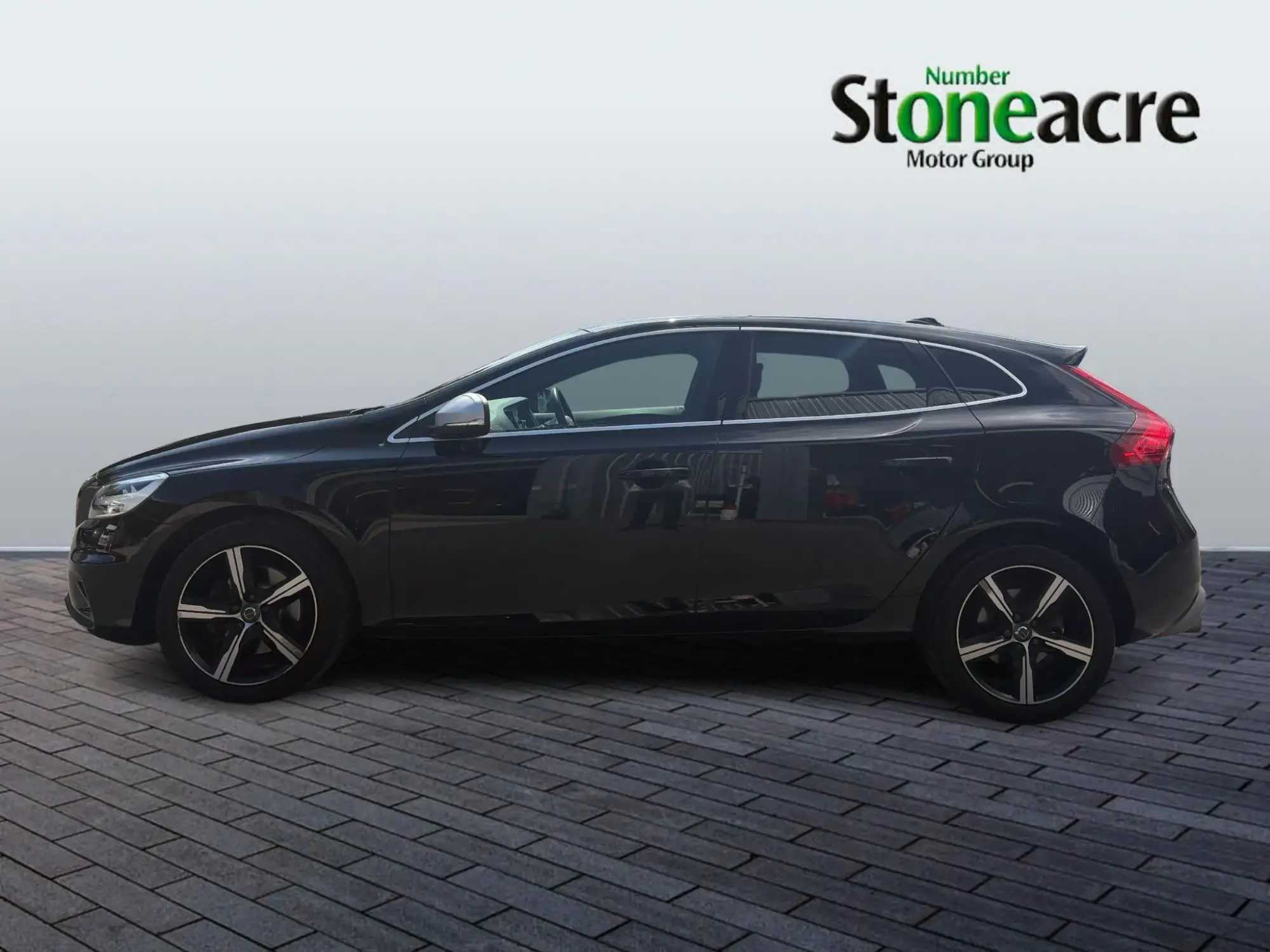 Volvo V40 Image 6 Volvo V40 Image 6