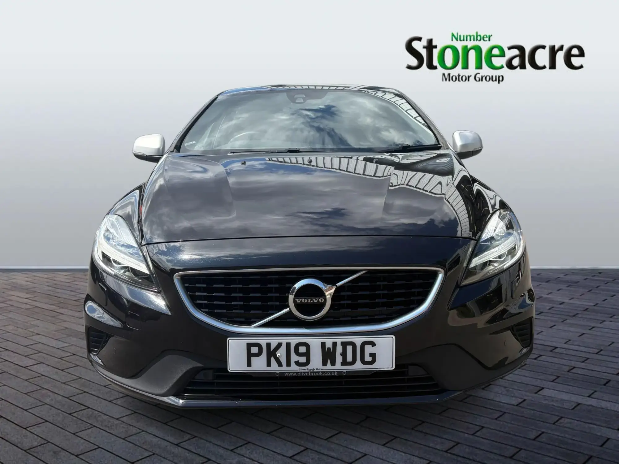 Volvo V40 Image 8 Volvo V40 Image 8