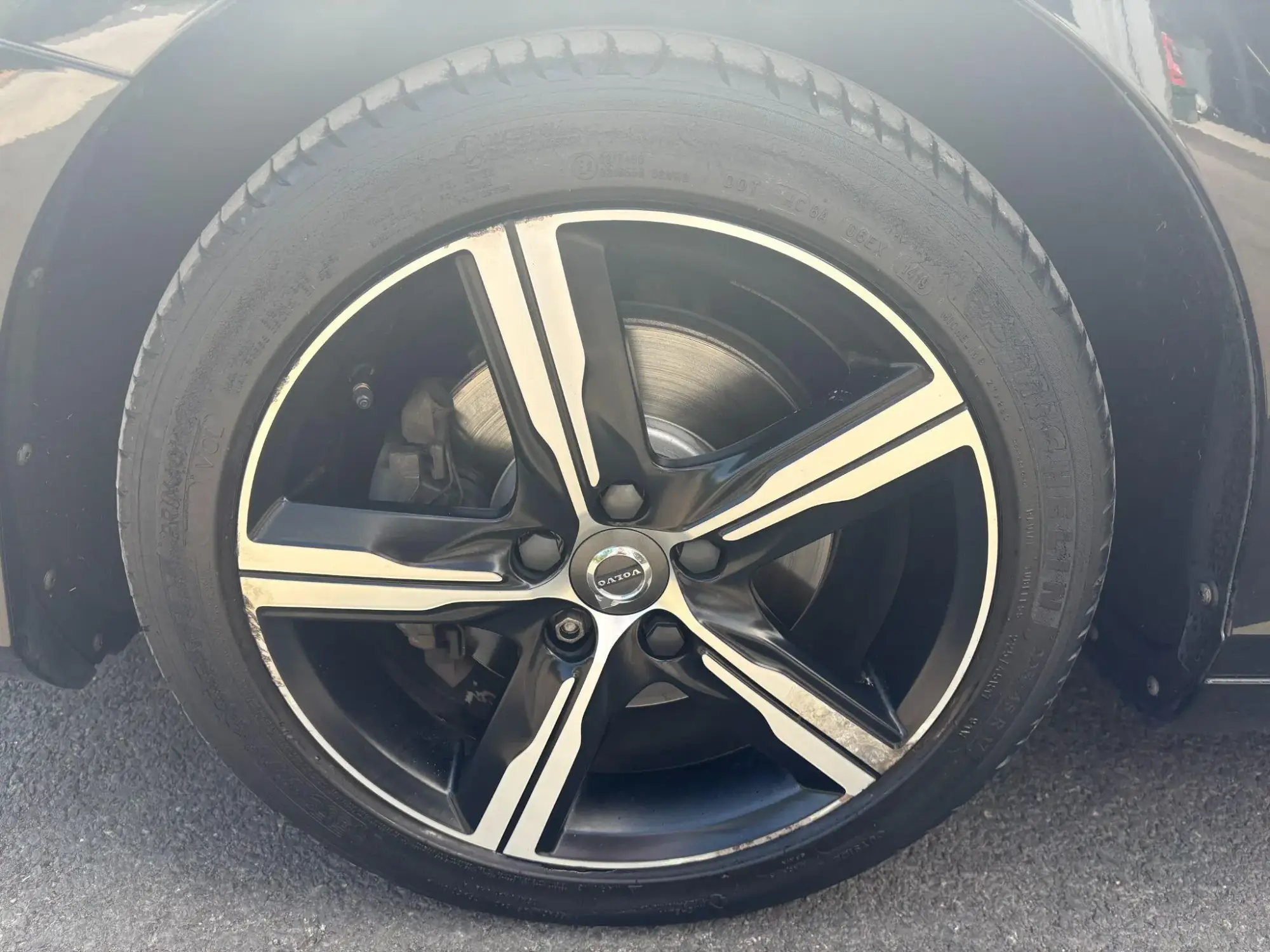 Volvo V40 Image 39 Volvo V40 Image 39