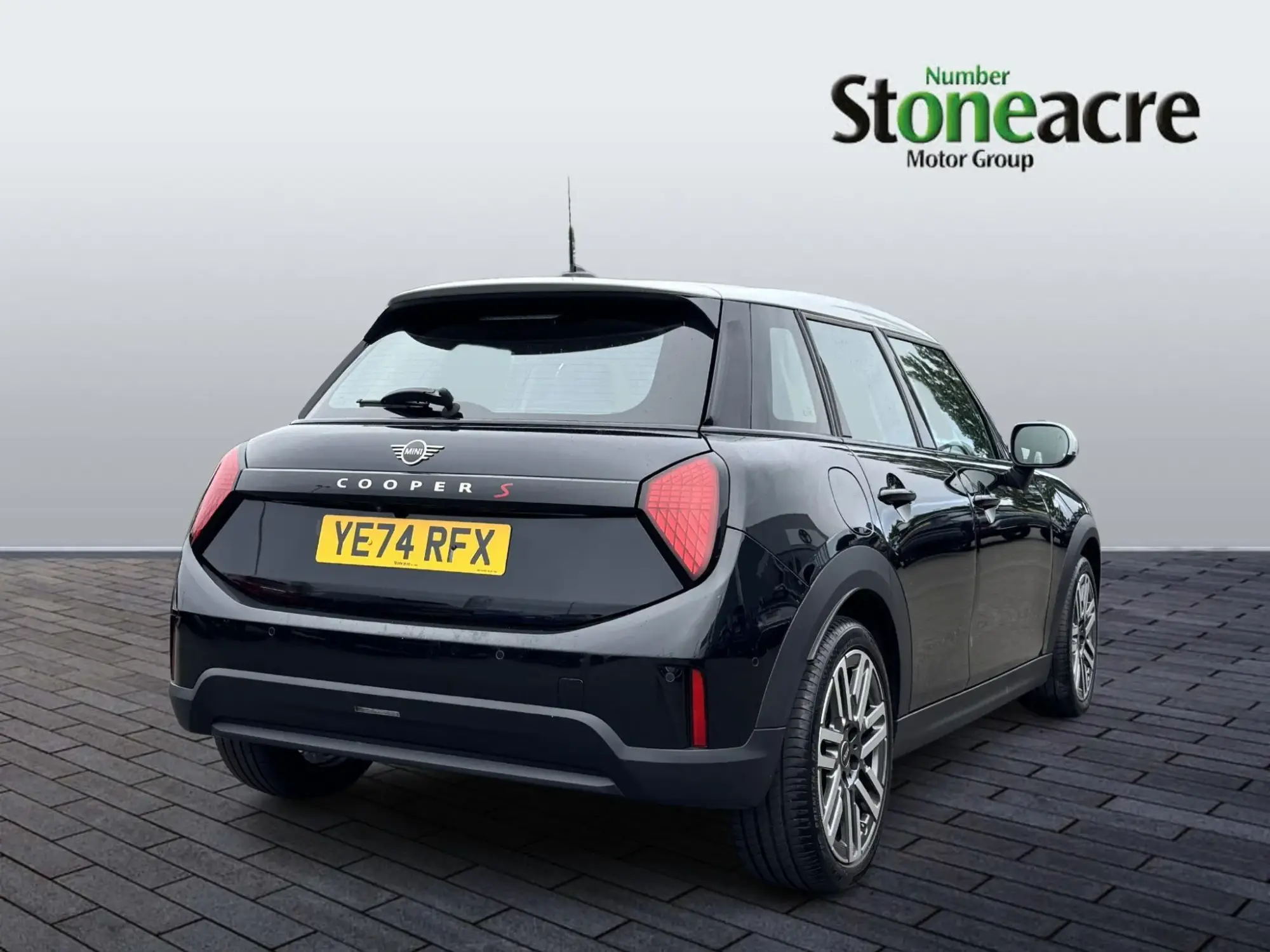 MINI Cooper Image 3 MINI Cooper Image 3