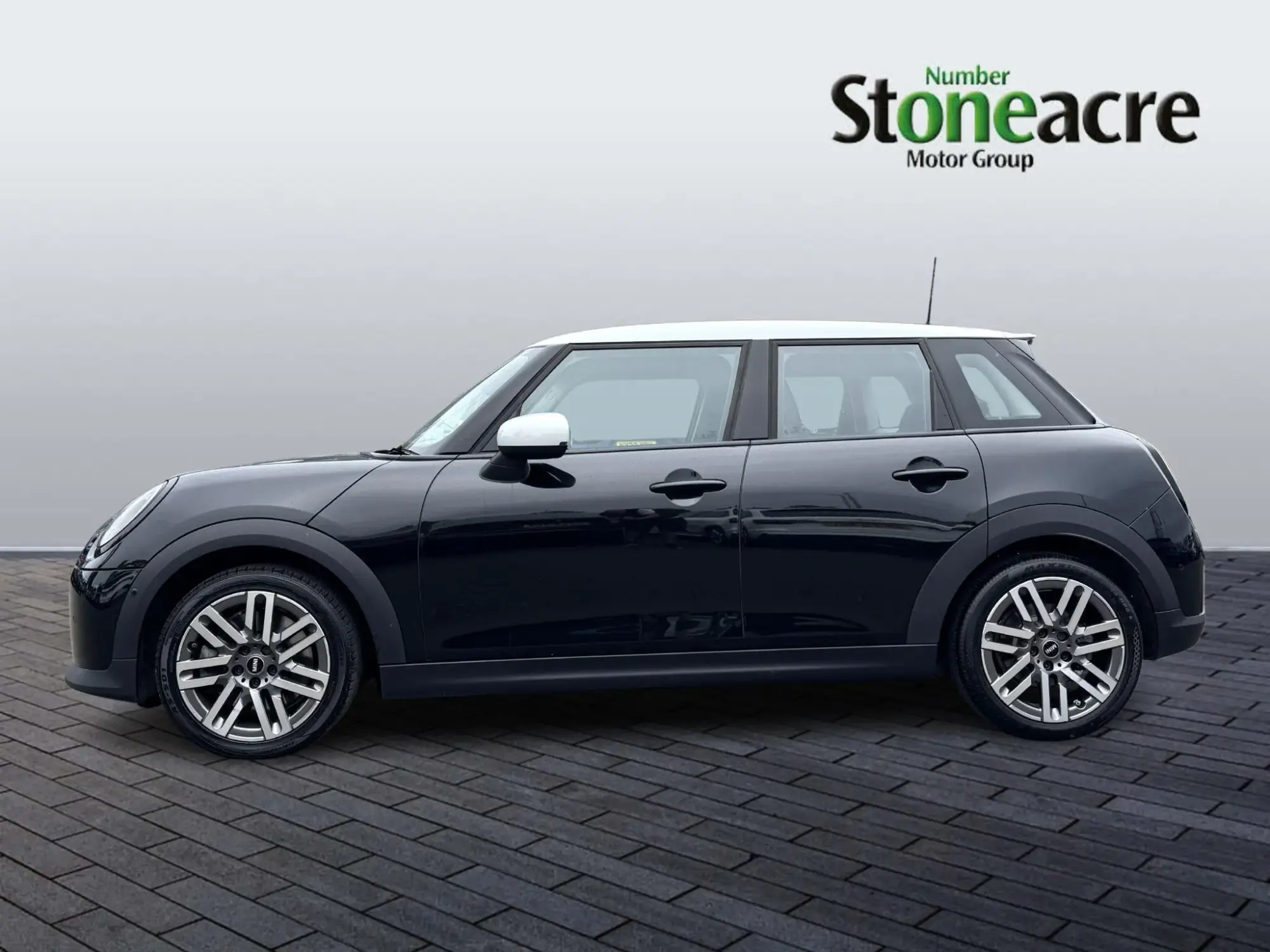 MINI Cooper Image 6 MINI Cooper Image 6