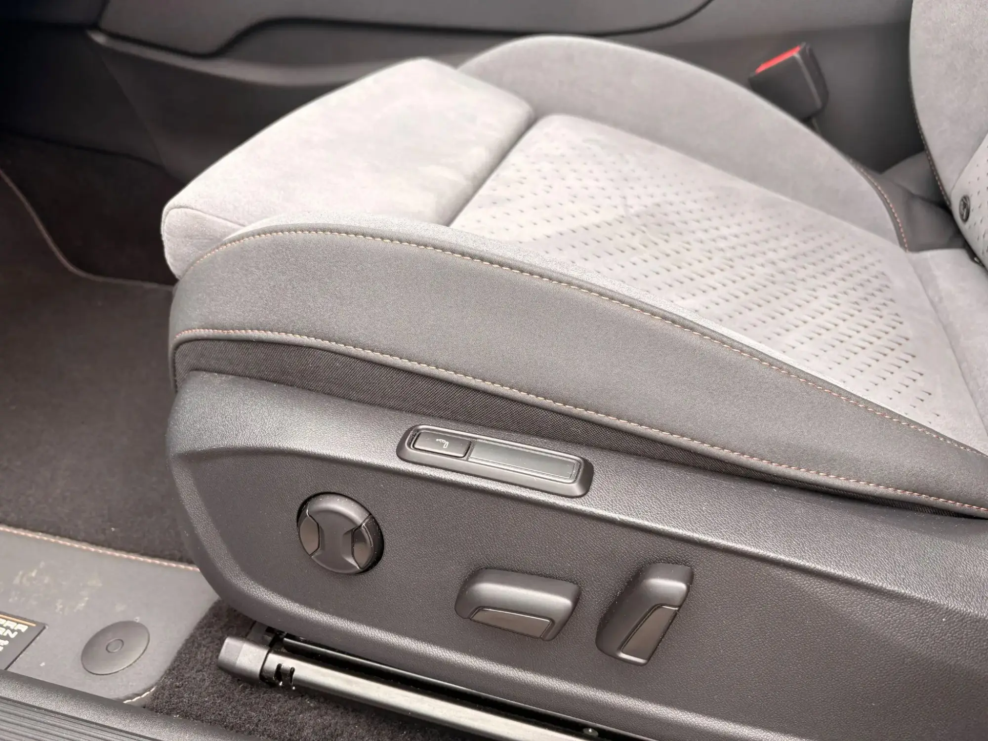 CUPRA Born Image 19 CUPRA Born Image 19