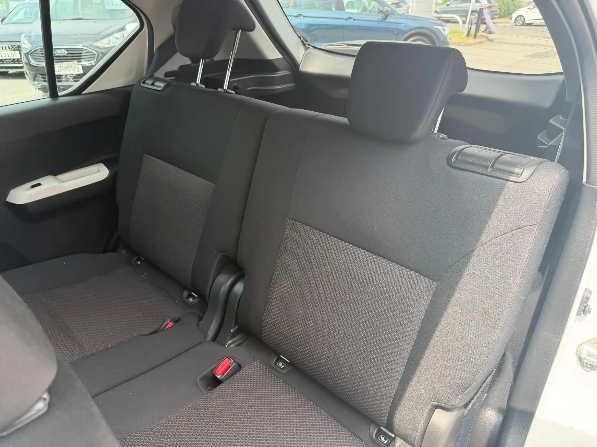 Suzuki Ignis Image 12