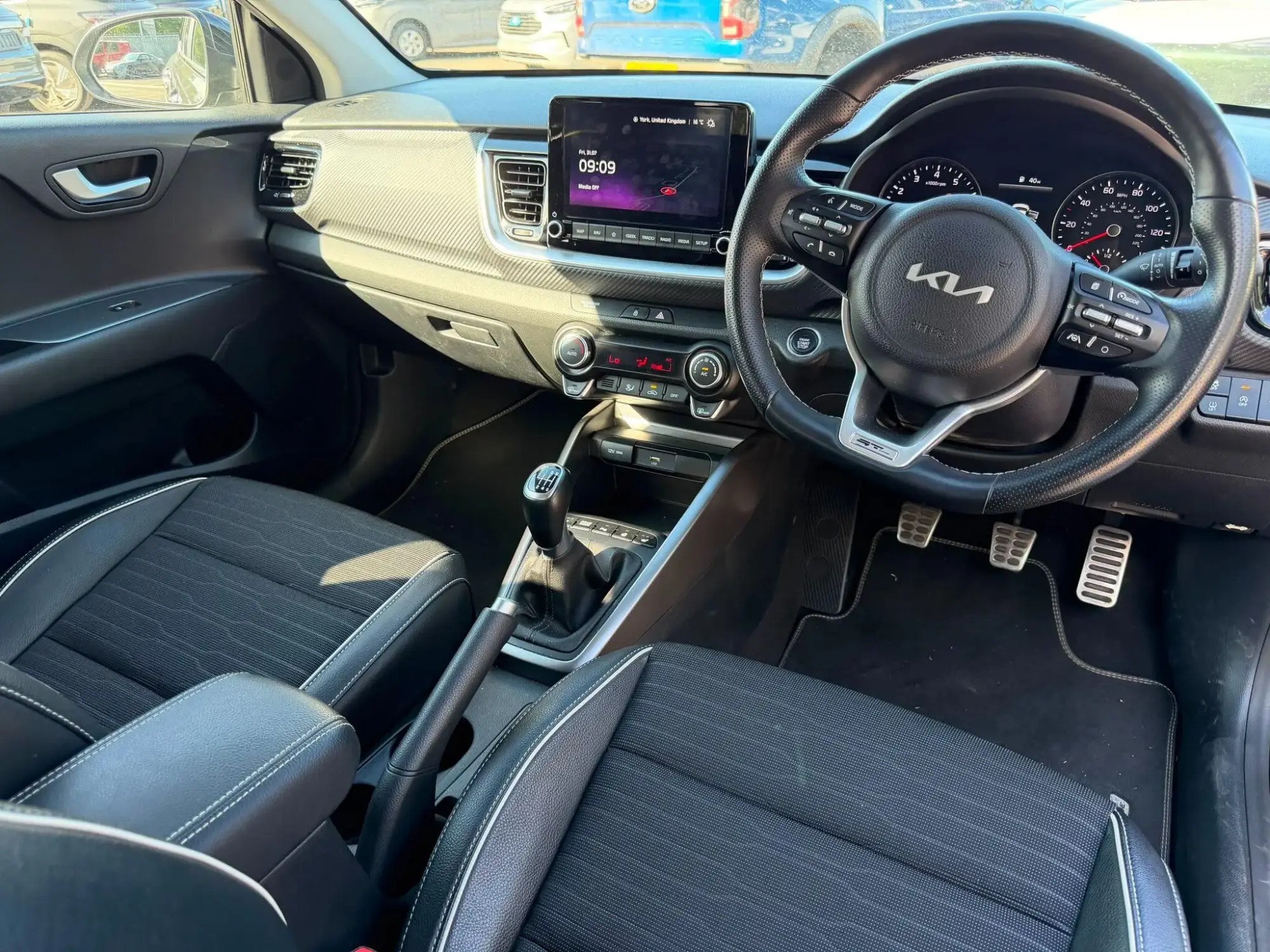 Kia Stonic Image 11 Kia Stonic Image 11