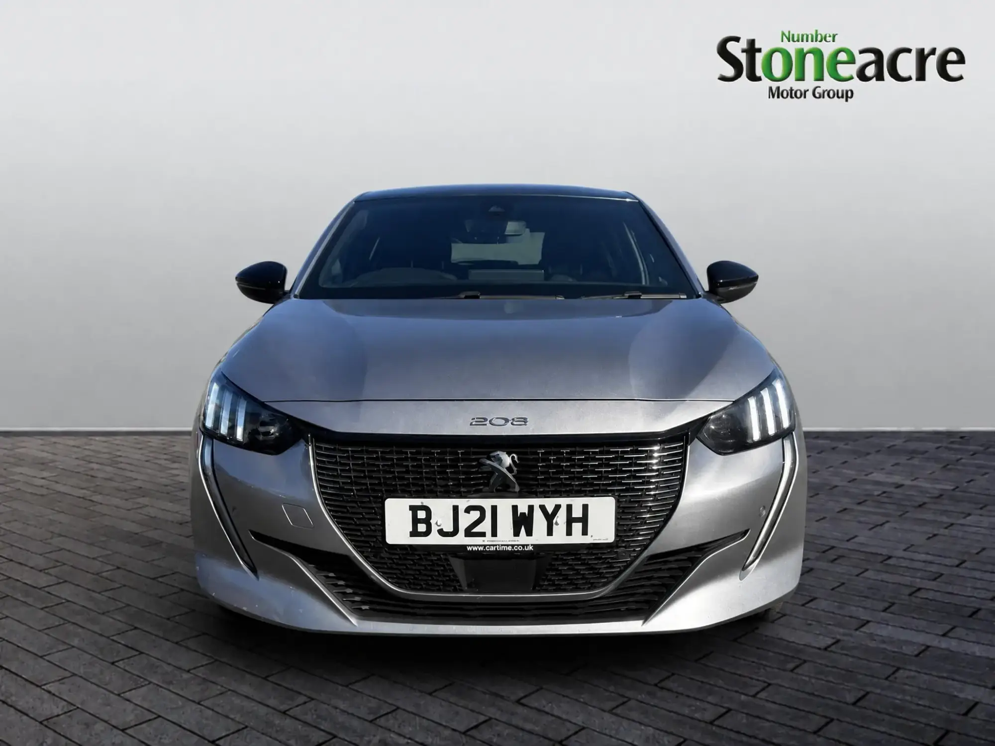 Peugeot 208 Image 2