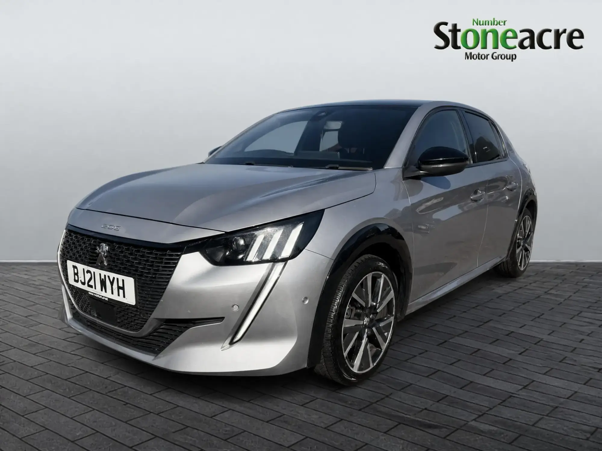 Peugeot 208 Image 8