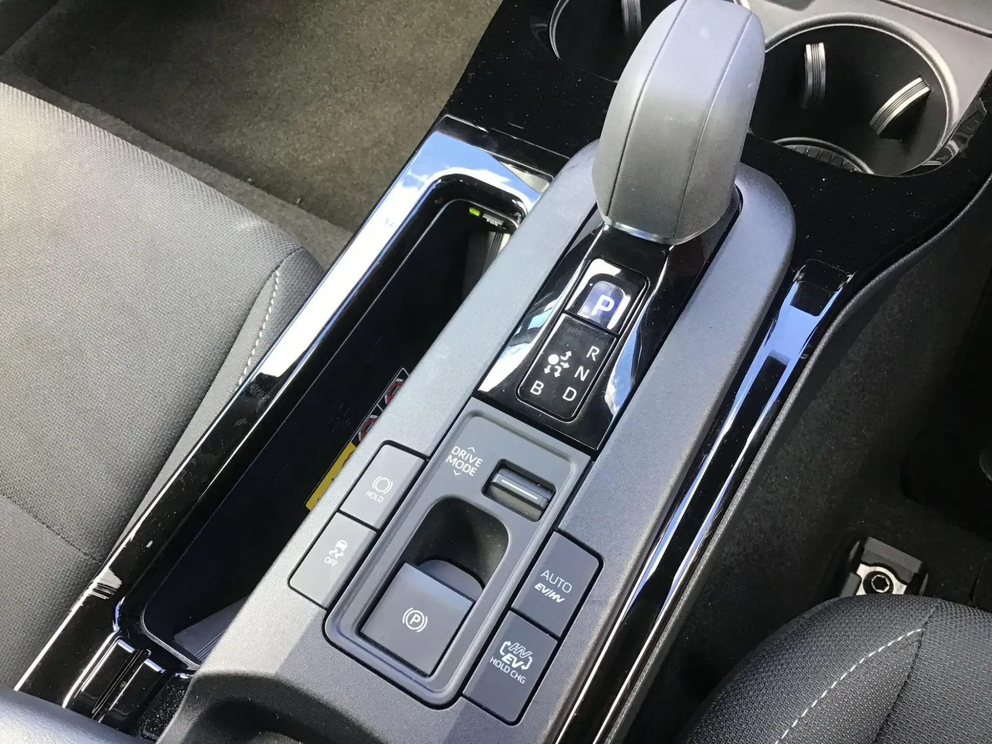 Toyota Prius Plug-in Hybrid Image 9
