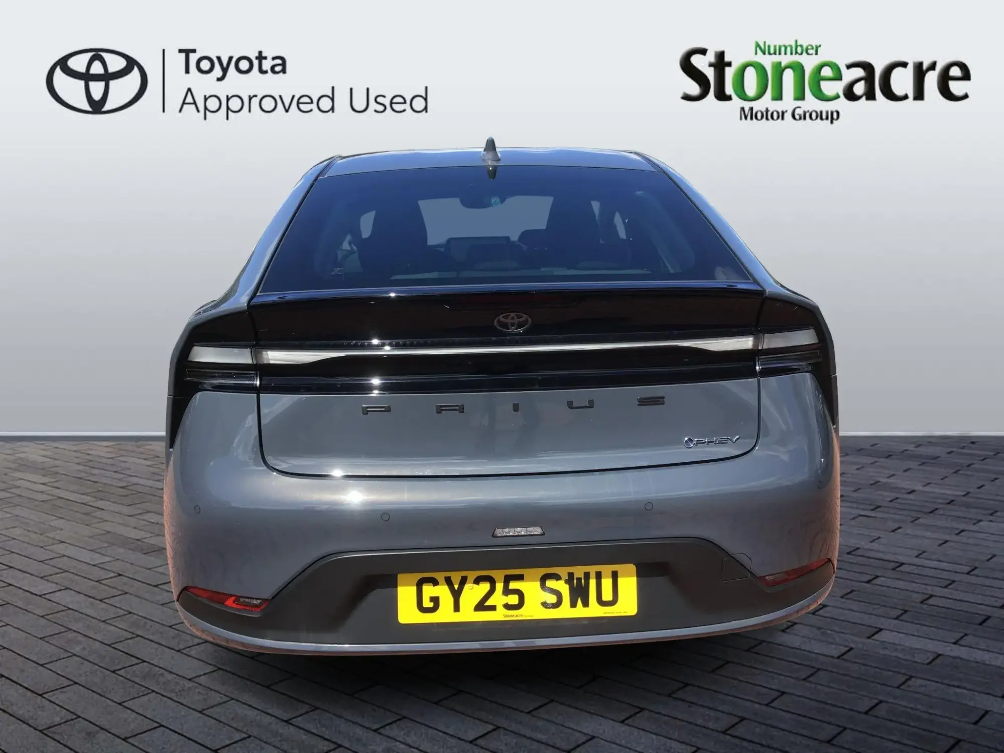 Toyota Prius Plug-in Hybrid Image 21