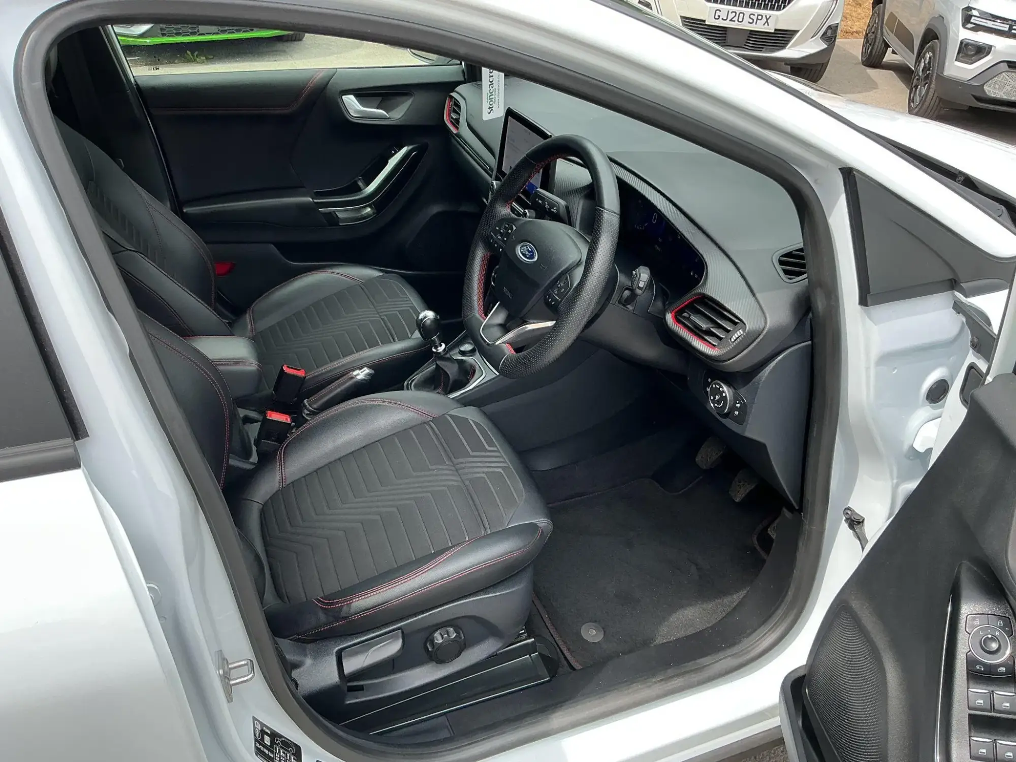 Ford Puma Image 12