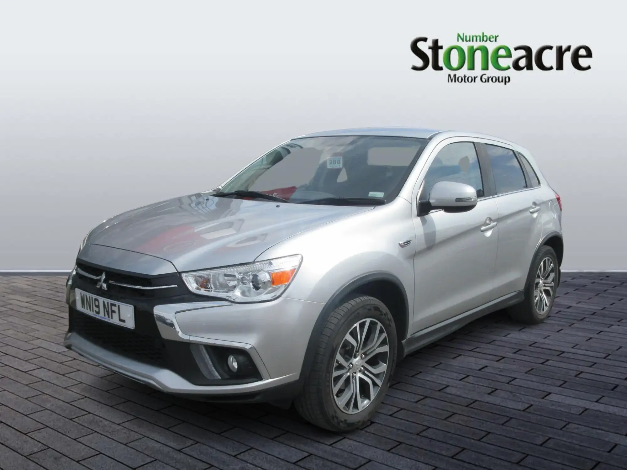Mitsubishi ASX 1.6 Juro Euro 6 5dr WN19NFL Image 3