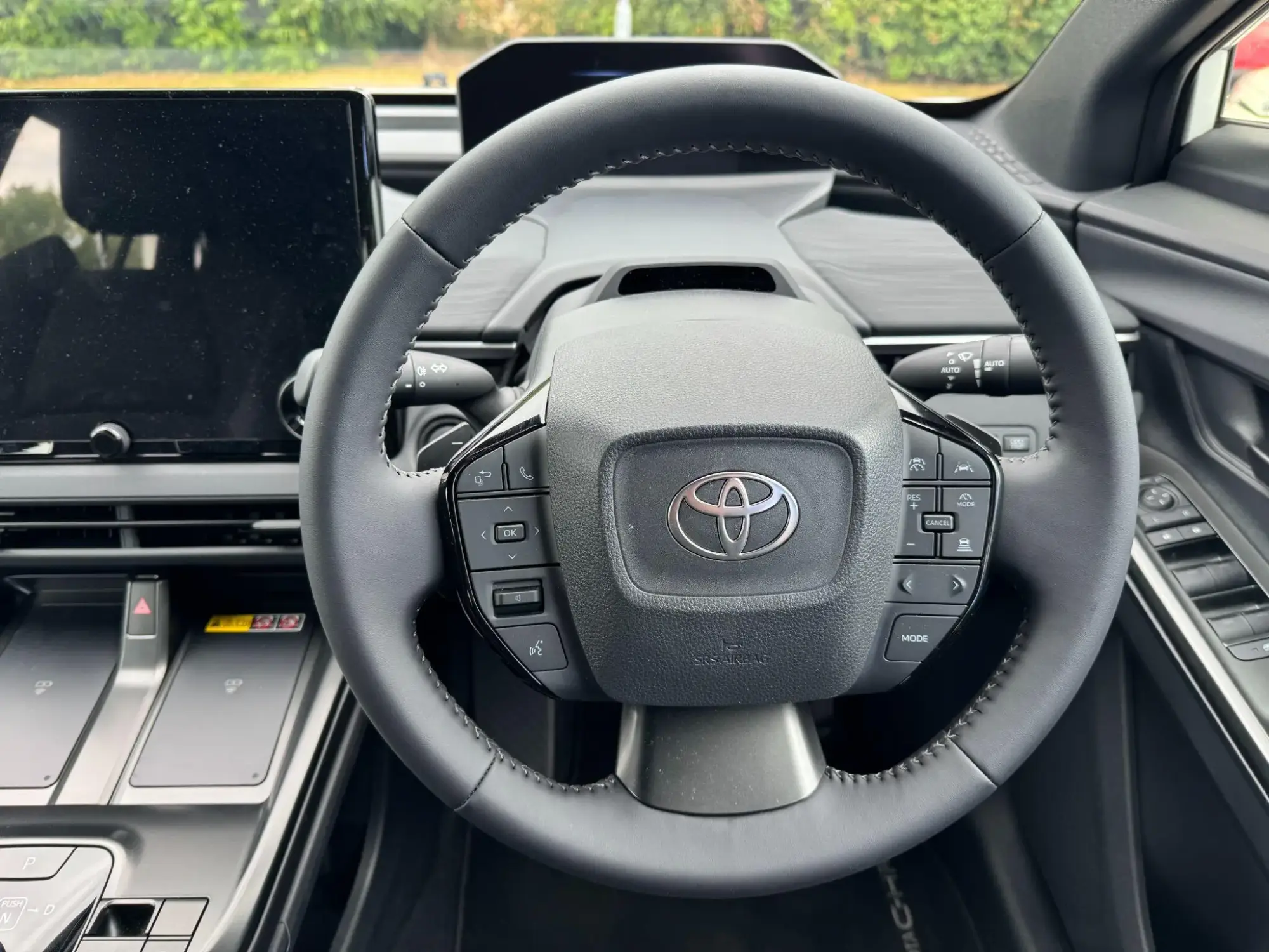 Toyota C-HR+ Image 17 Toyota C-HR+ Image 17