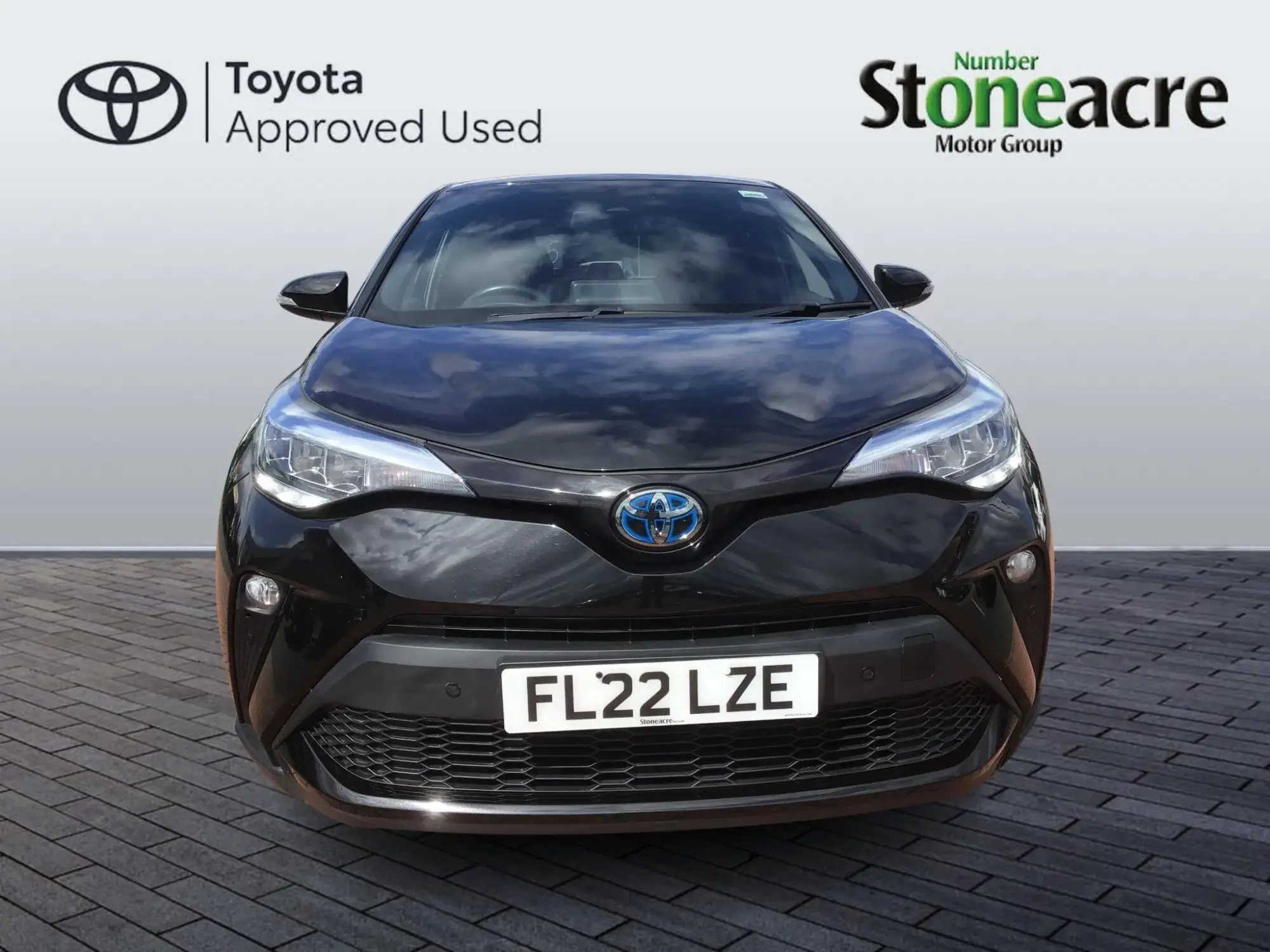 Toyota C-HR Self-Charging Hybrid Image 17