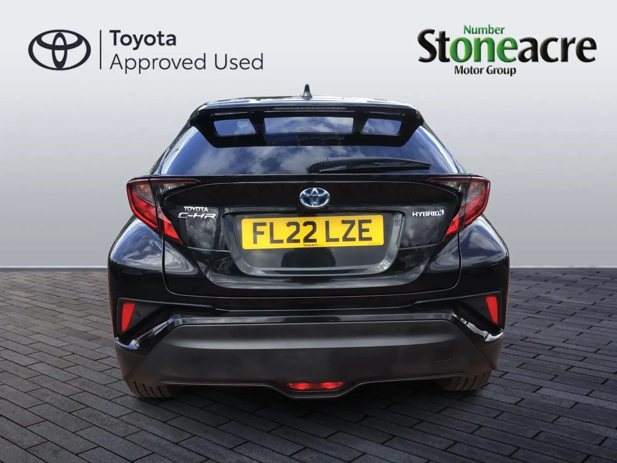 Toyota C-HR Self-Charging Hybrid Image 21