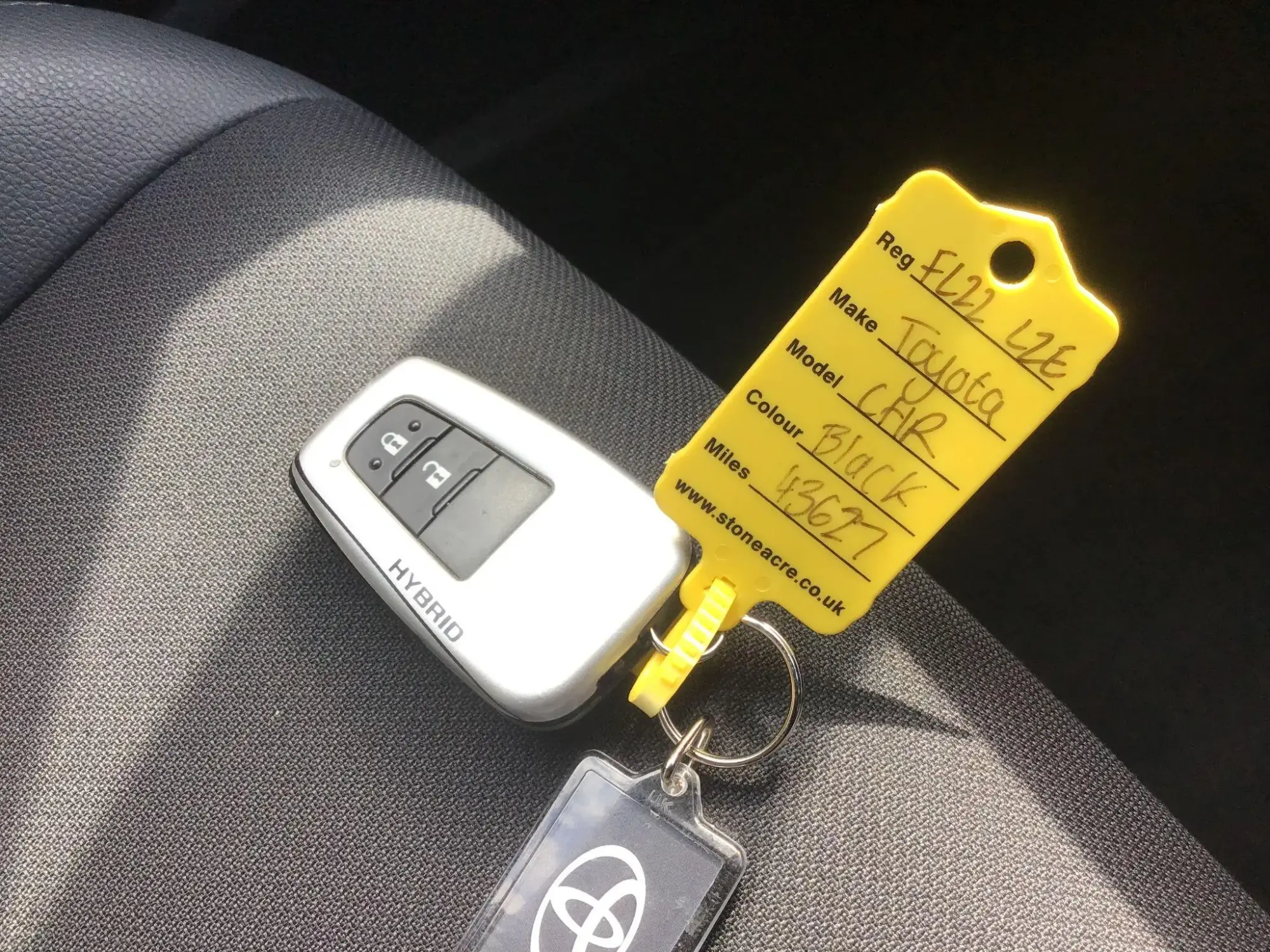 Toyota C-HR Self-Charging Hybrid Image 22