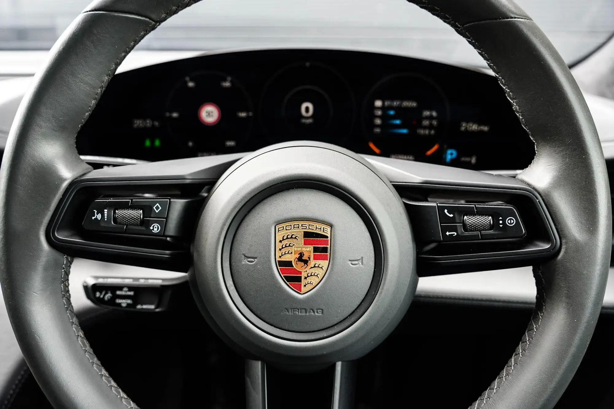 Porsche Taycan Image 13 Porsche Taycan Image 13