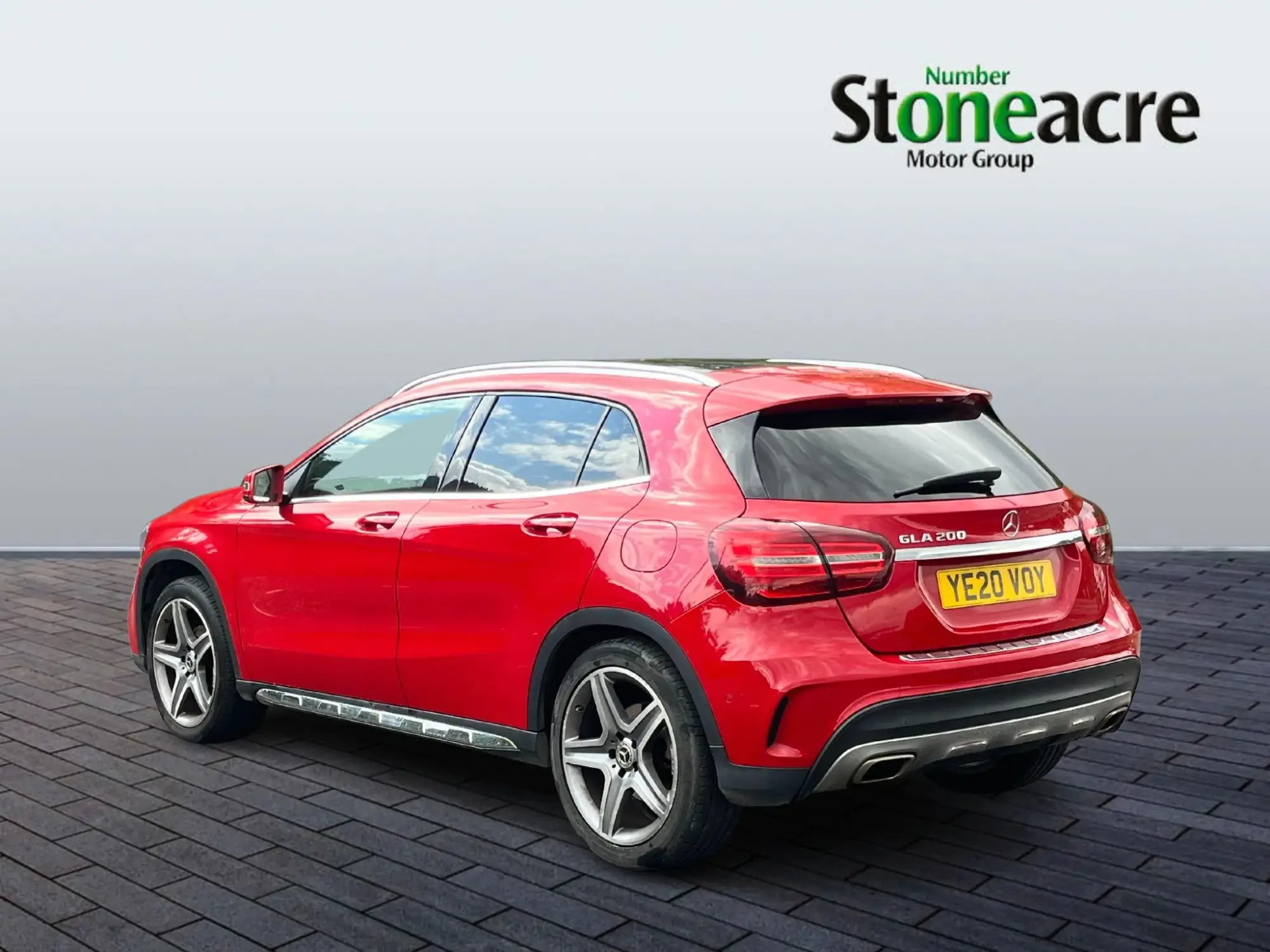 Mercedes-Benz GLA Image 5