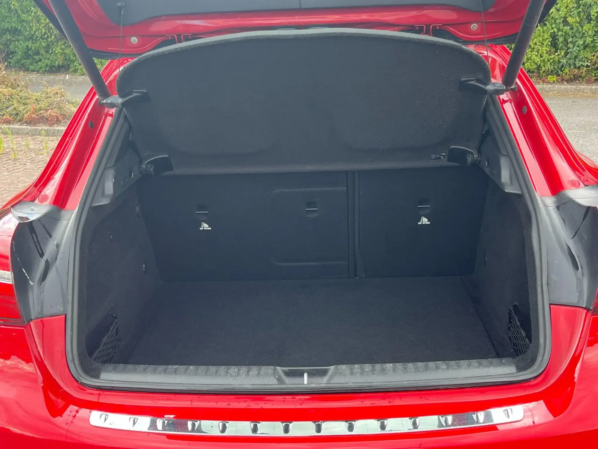 Mercedes-Benz GLA Image 9