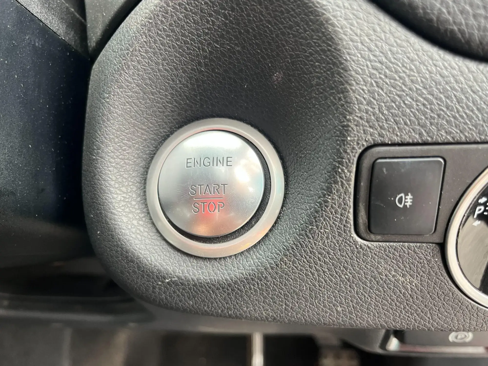 Mercedes-Benz GLA Image 17