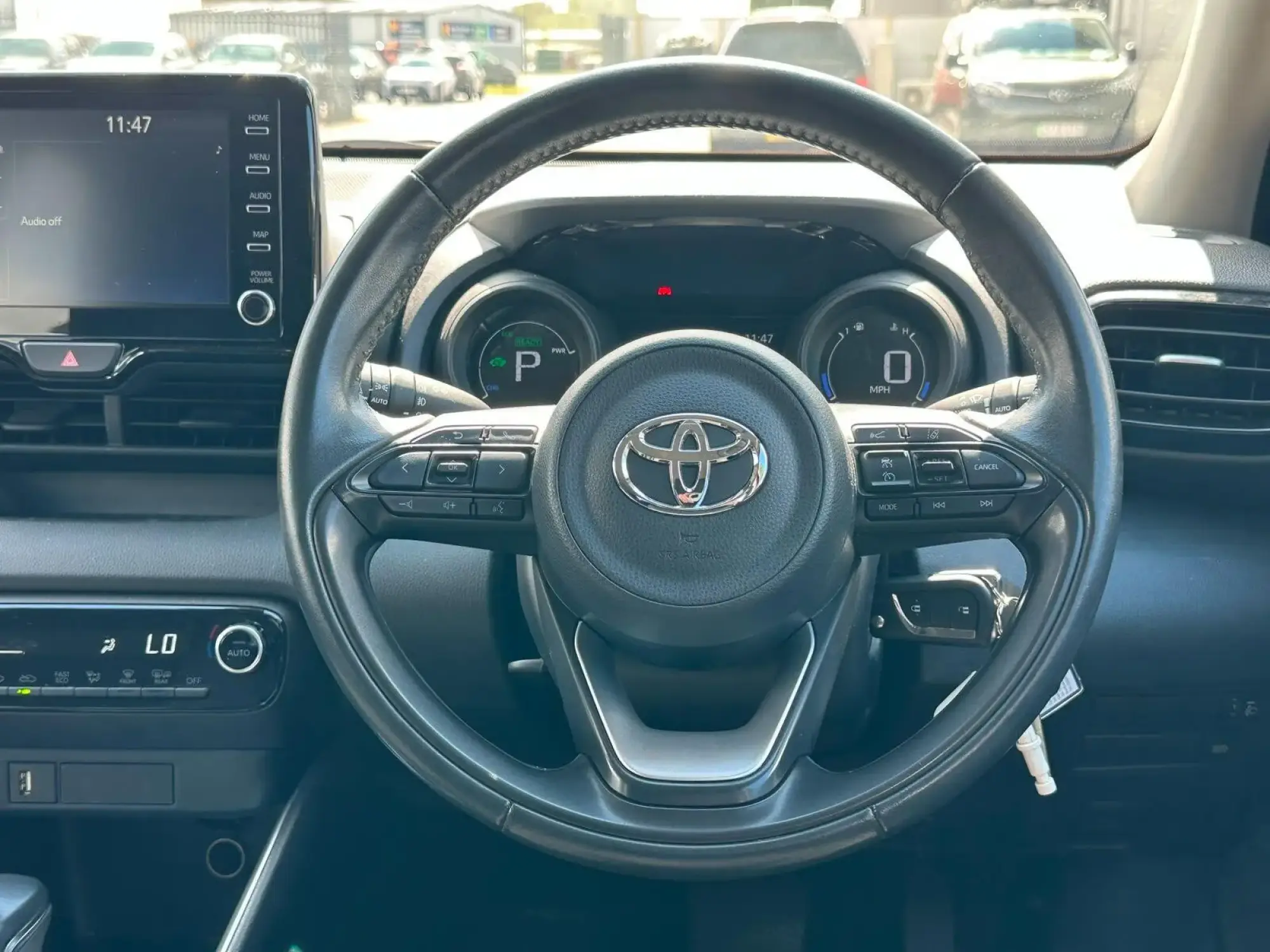 Toyota Yaris Image 8 Toyota Yaris Image 8