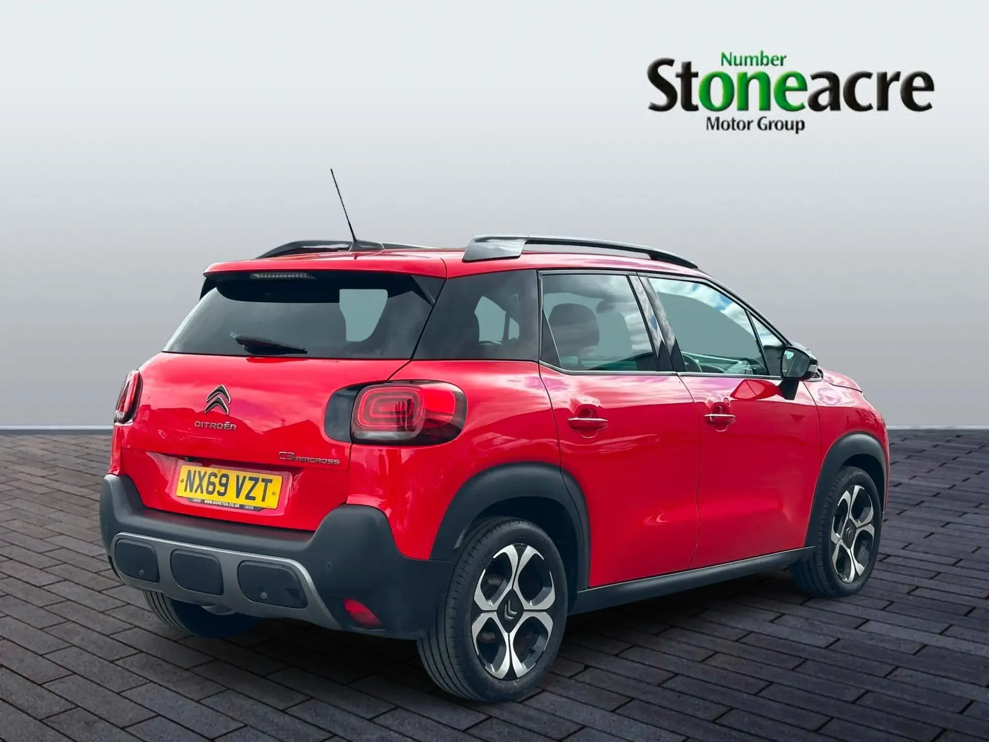 Citroen C3 Aircross 1.2 PureTech 110 Flair 5dr [6 speed] NX69VZT Image 2