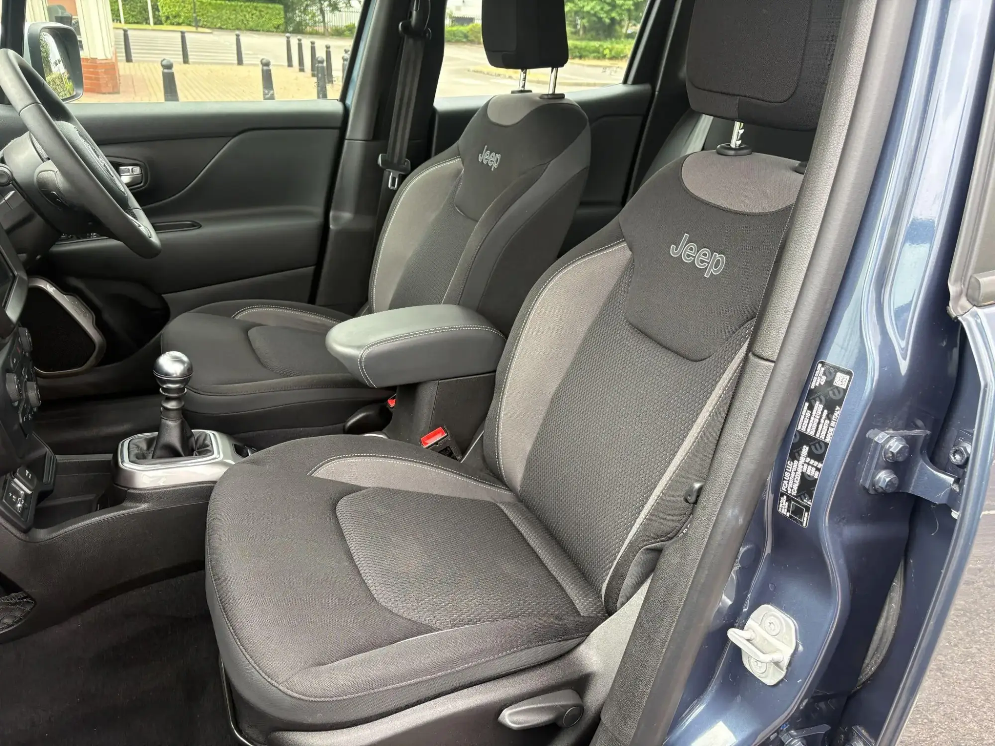 Jeep Renegade Image 15 Jeep Renegade Image 15