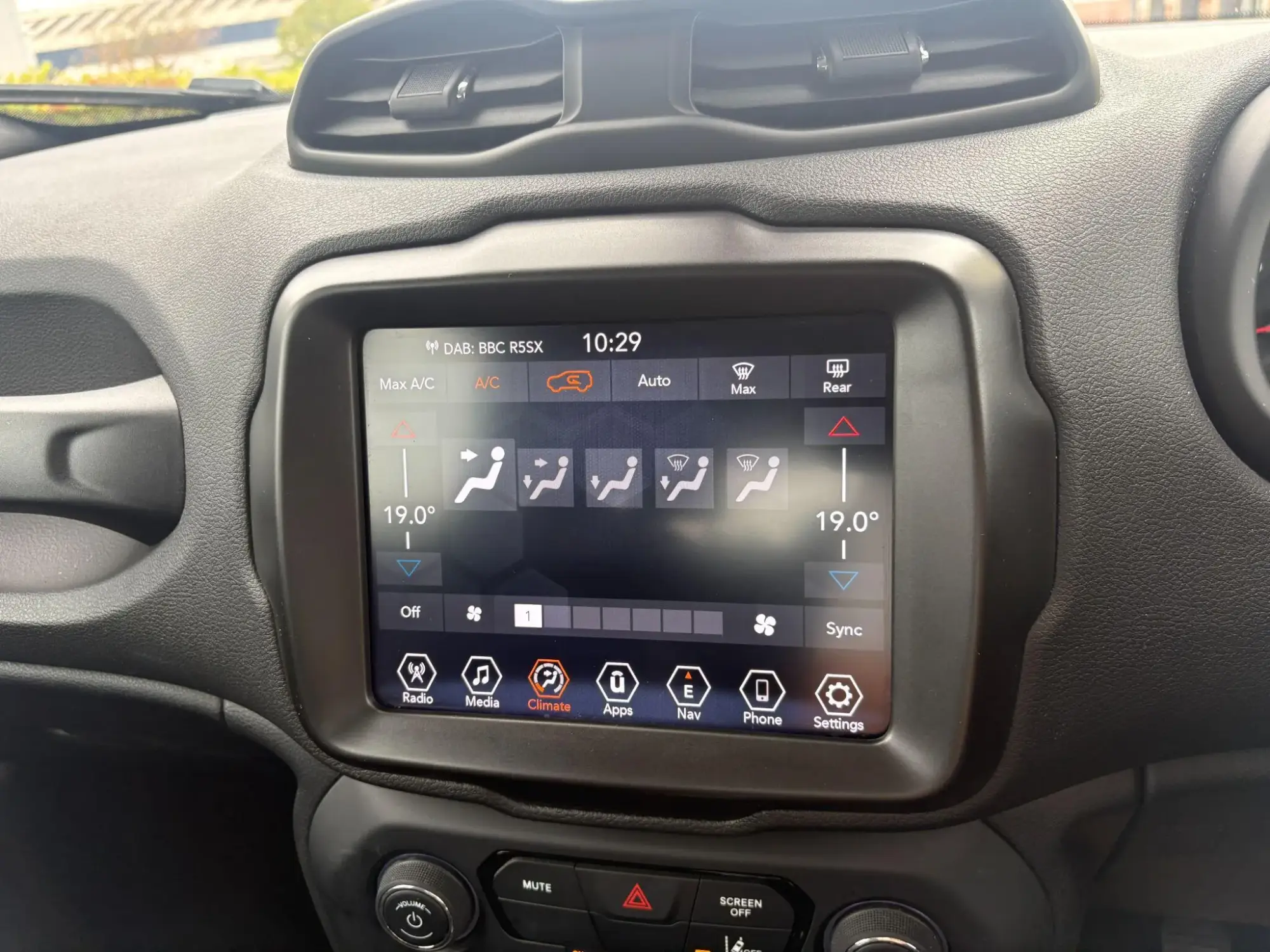Jeep Renegade Image 26 Jeep Renegade Image 26