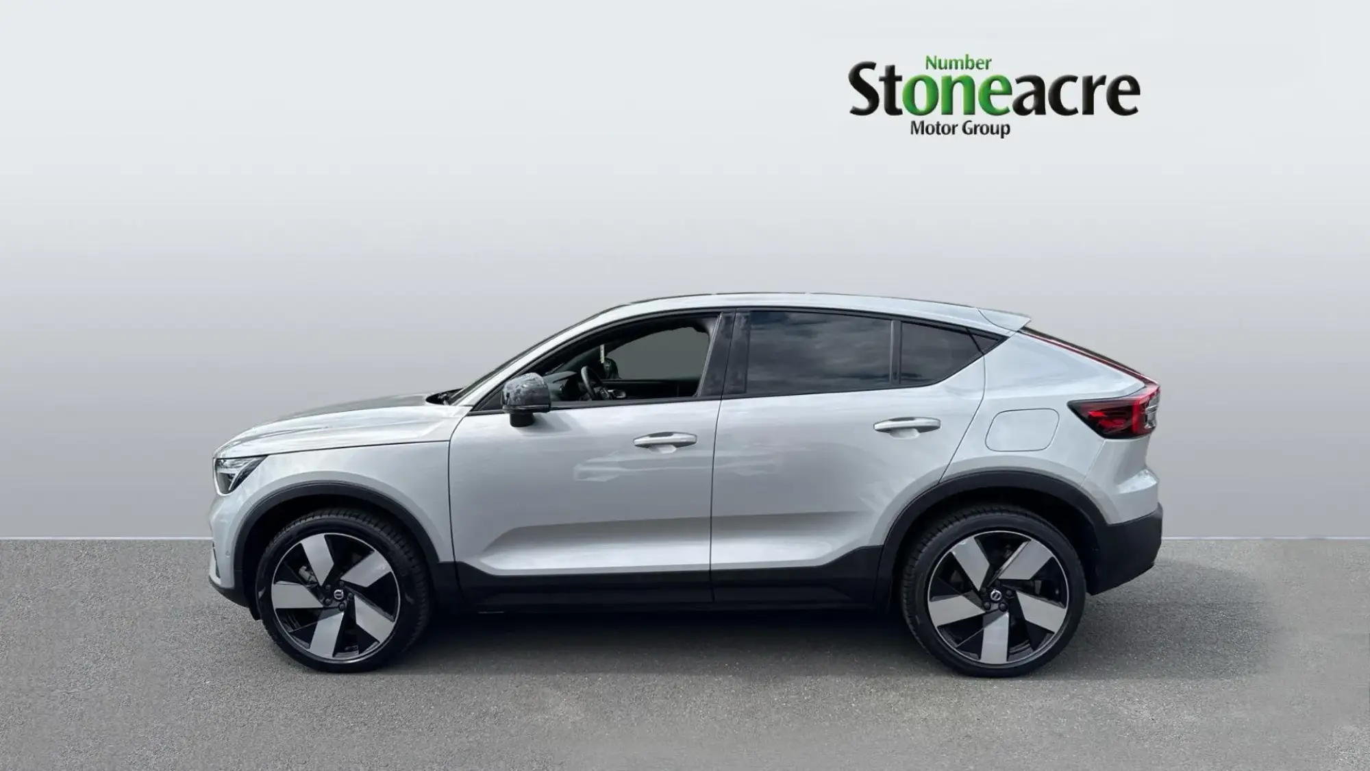 Volvo C40 Recharge Twin Recharge 78kWh Ultimate Auto AWD 5dr CF72OMG Image 3 Volvo C40 Recharge Twin Recharge 78kWh Ultimate Auto AWD 5dr CF72OMG Image 3