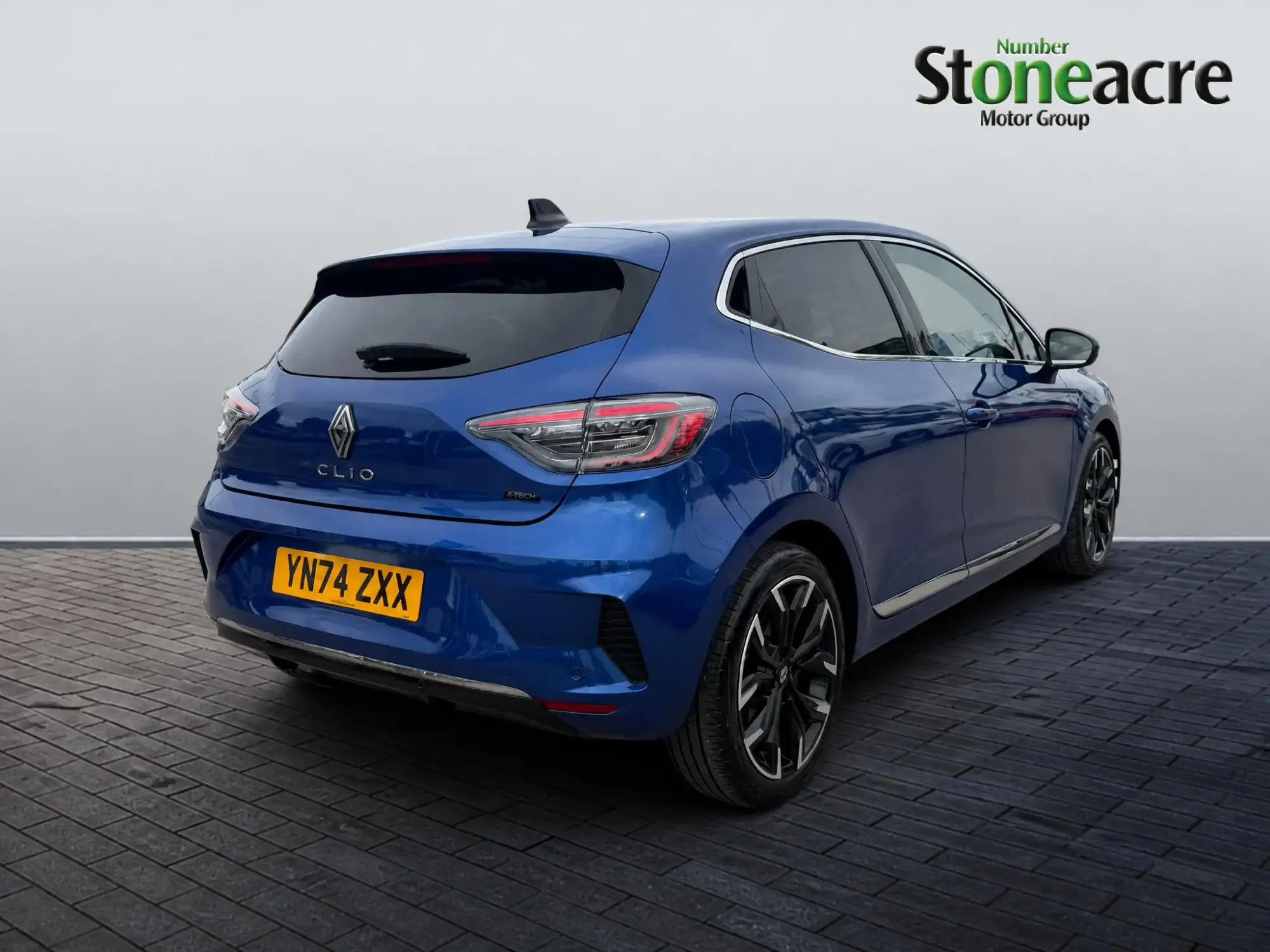 Renault Clio E-Tech Image 7