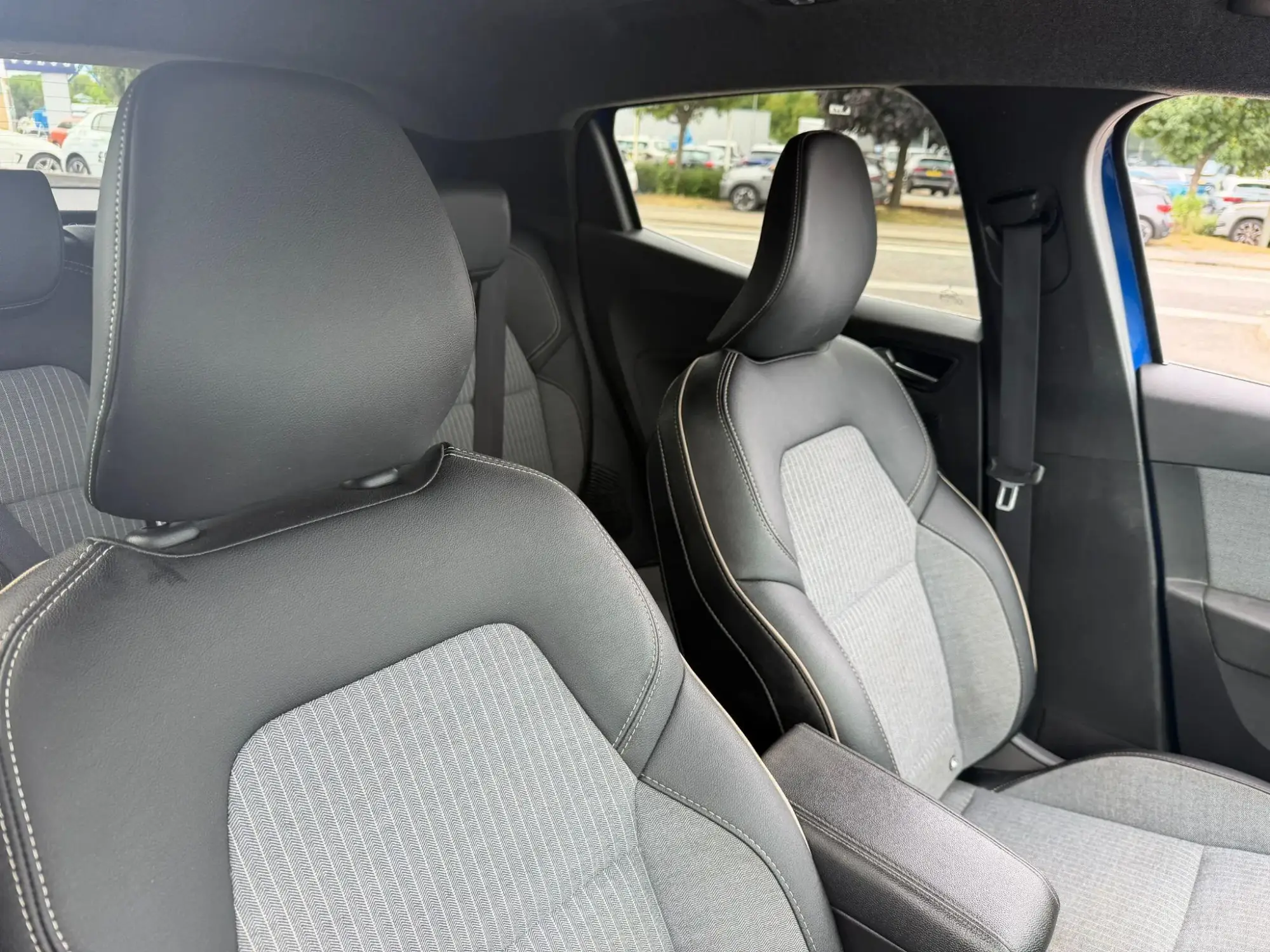 Renault Clio E-Tech Image 13