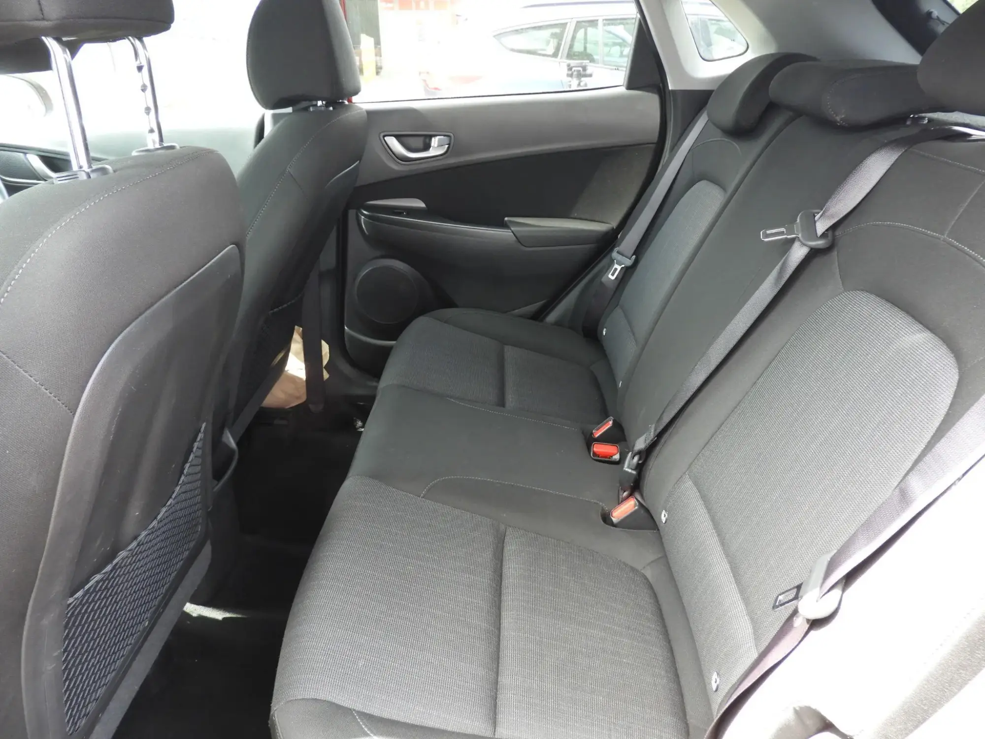 Hyundai KONA Hybrid Image 16