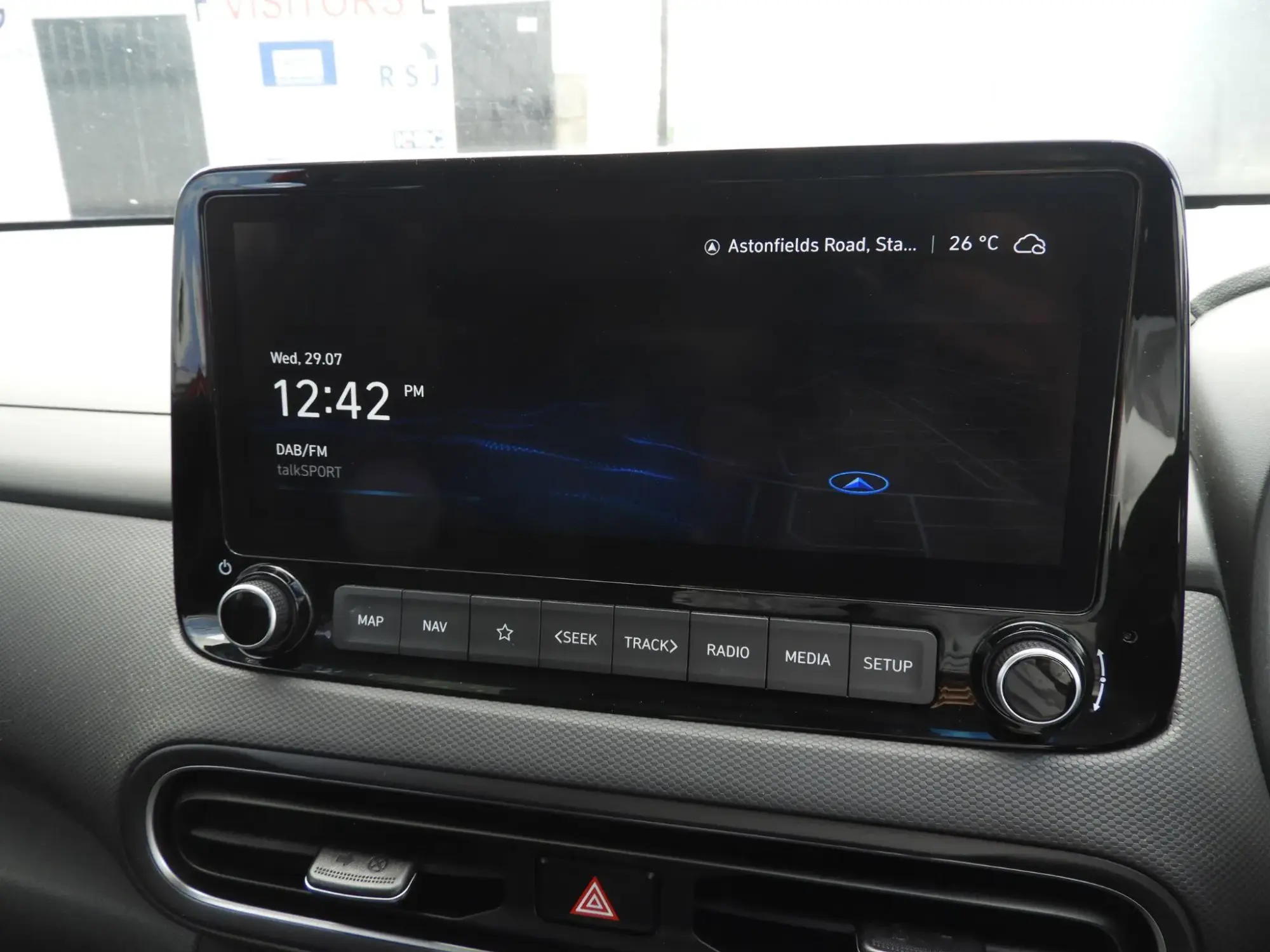 Hyundai KONA Hybrid Image 24