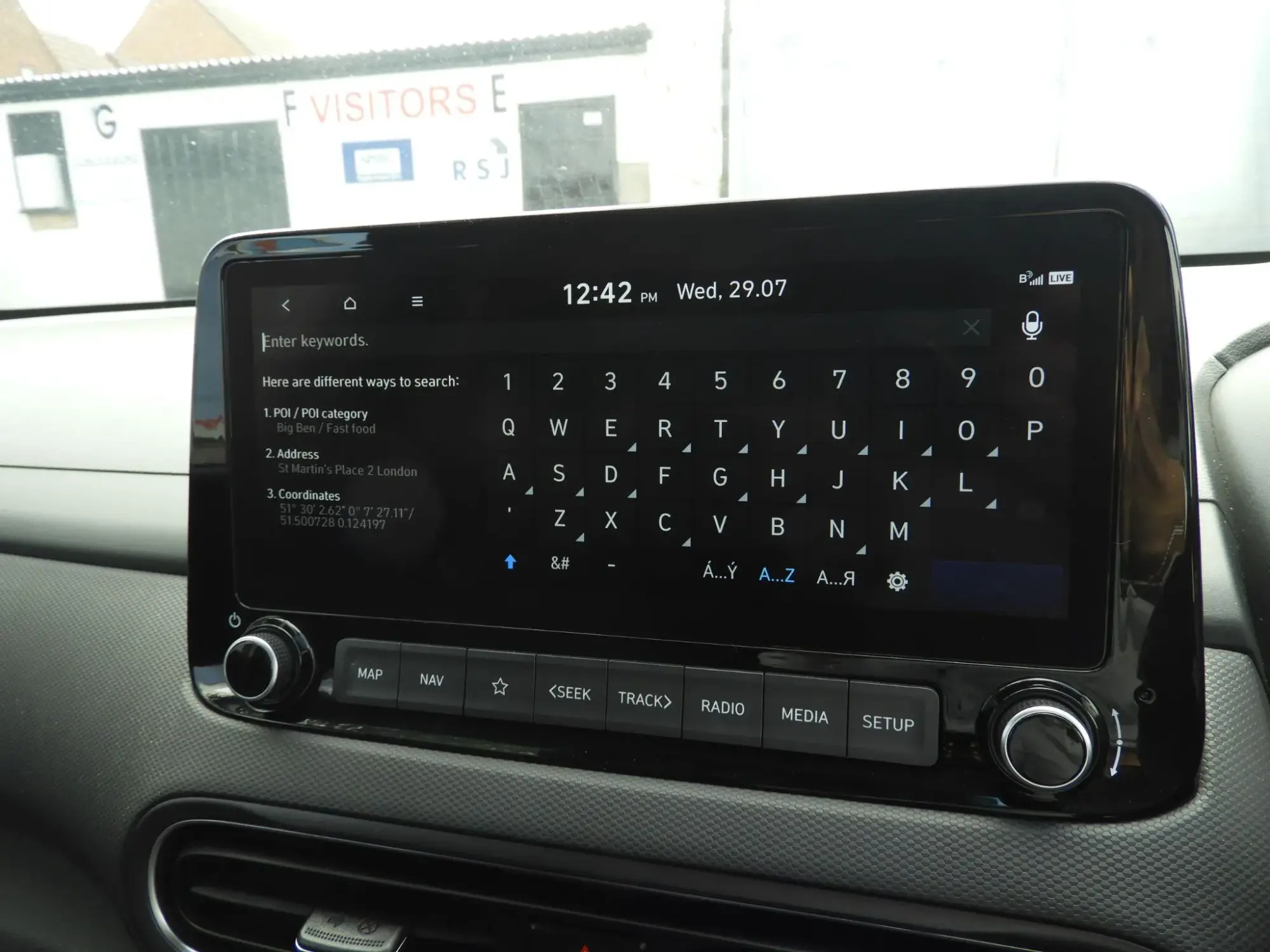Hyundai KONA Hybrid Image 27