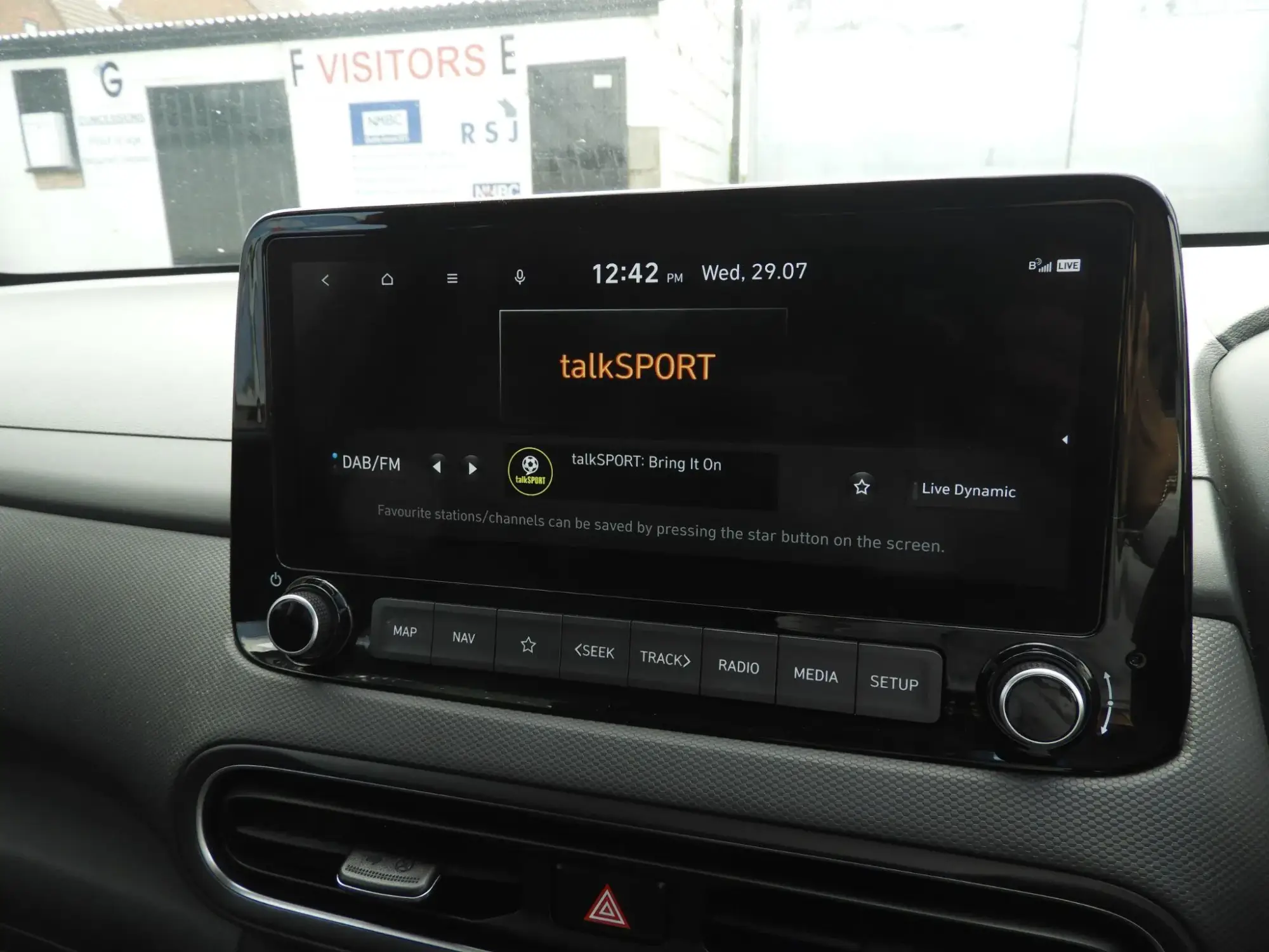 Hyundai KONA Hybrid Image 29