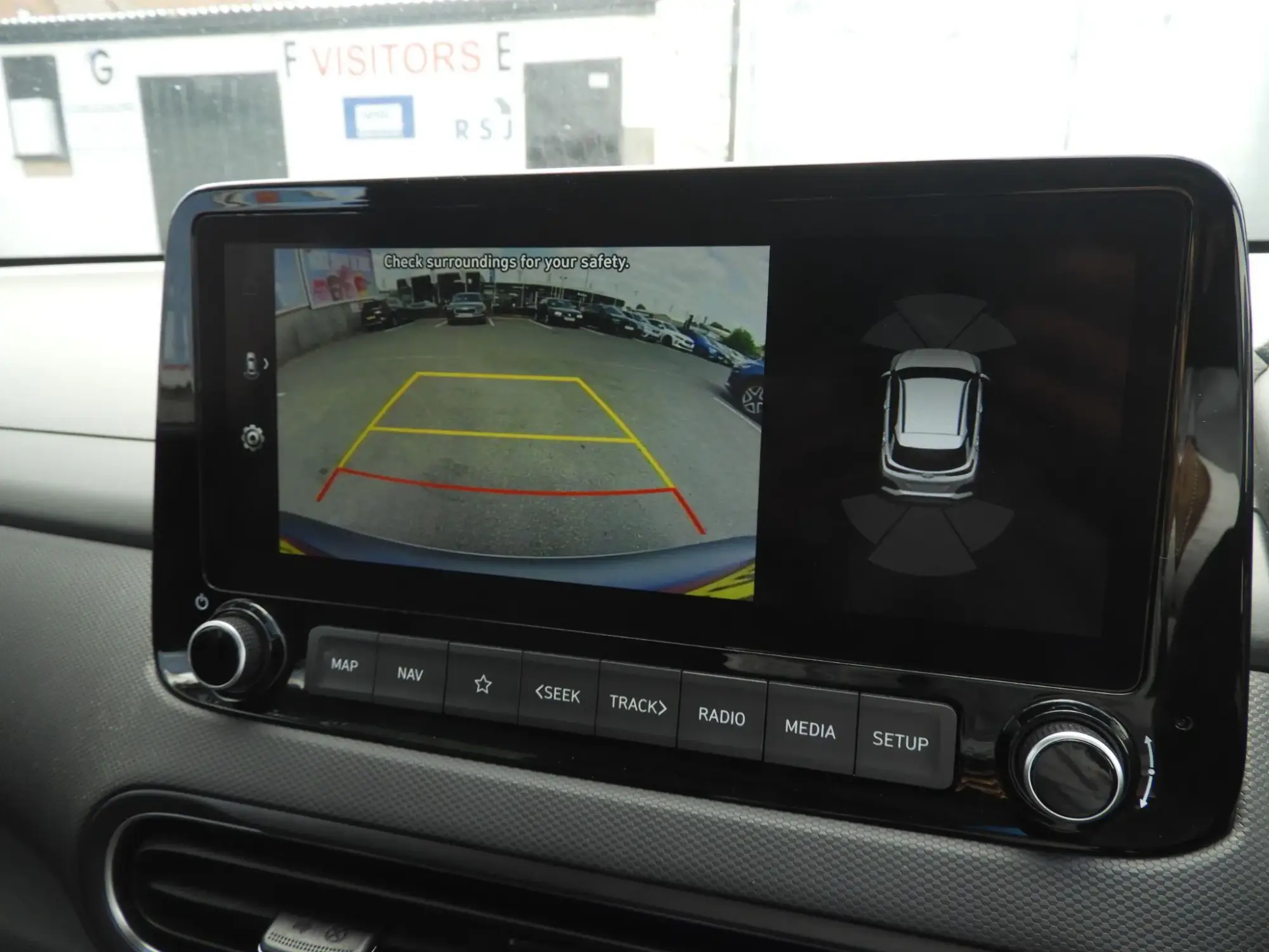 Hyundai KONA Hybrid Image 32