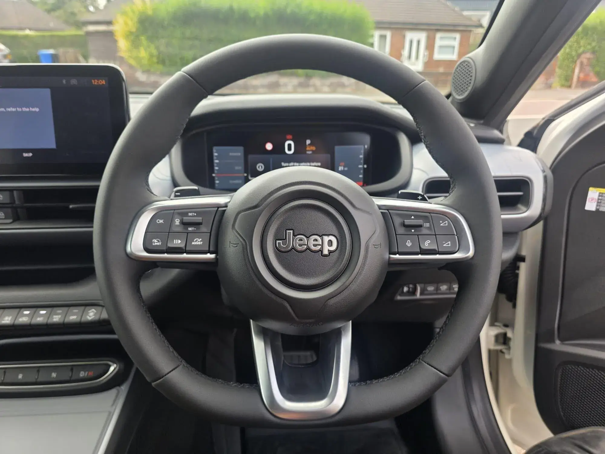 Jeep Avenger e-Hybrid Image 25