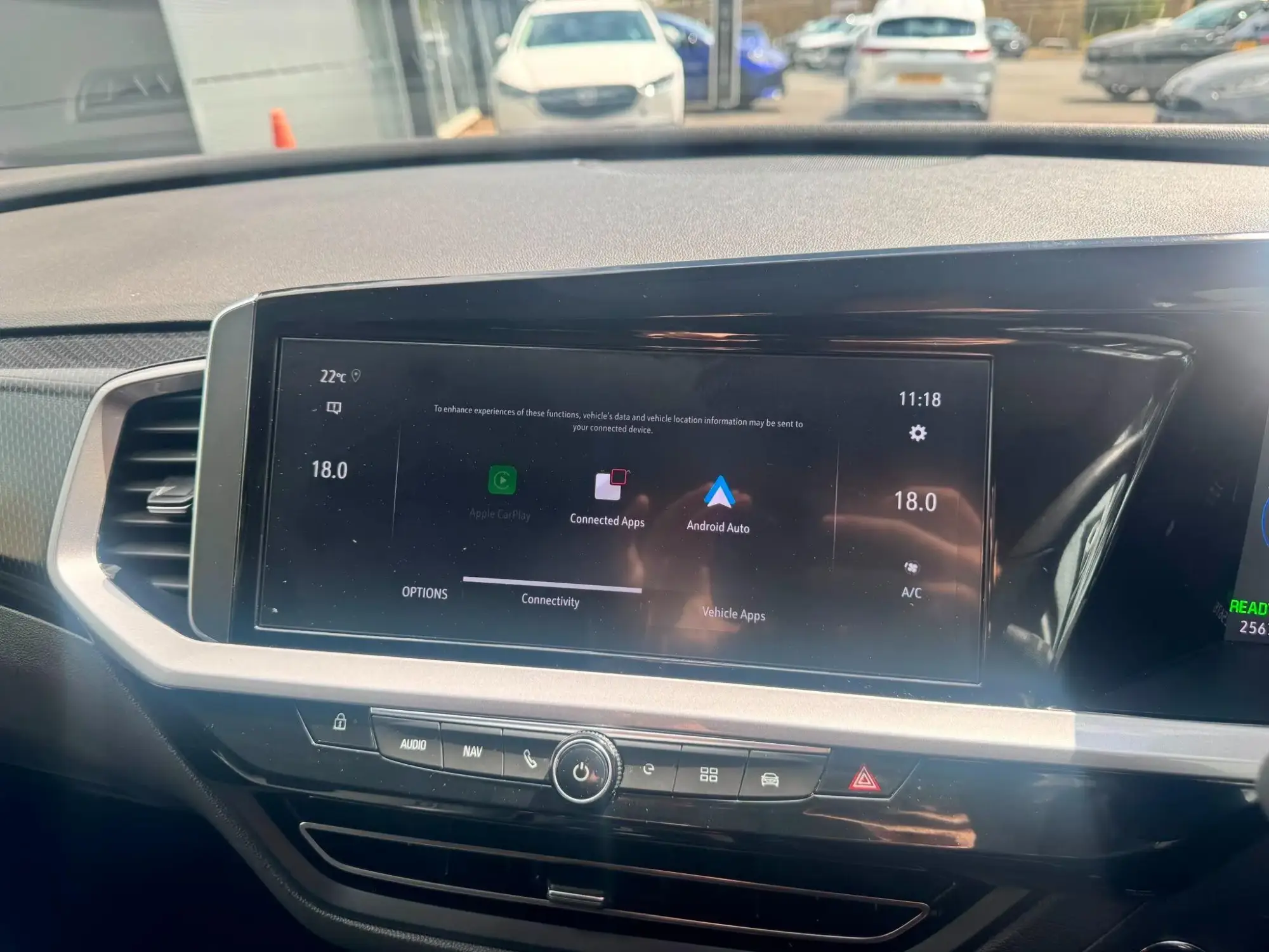 Vauxhall Grandland PHEV Image 17