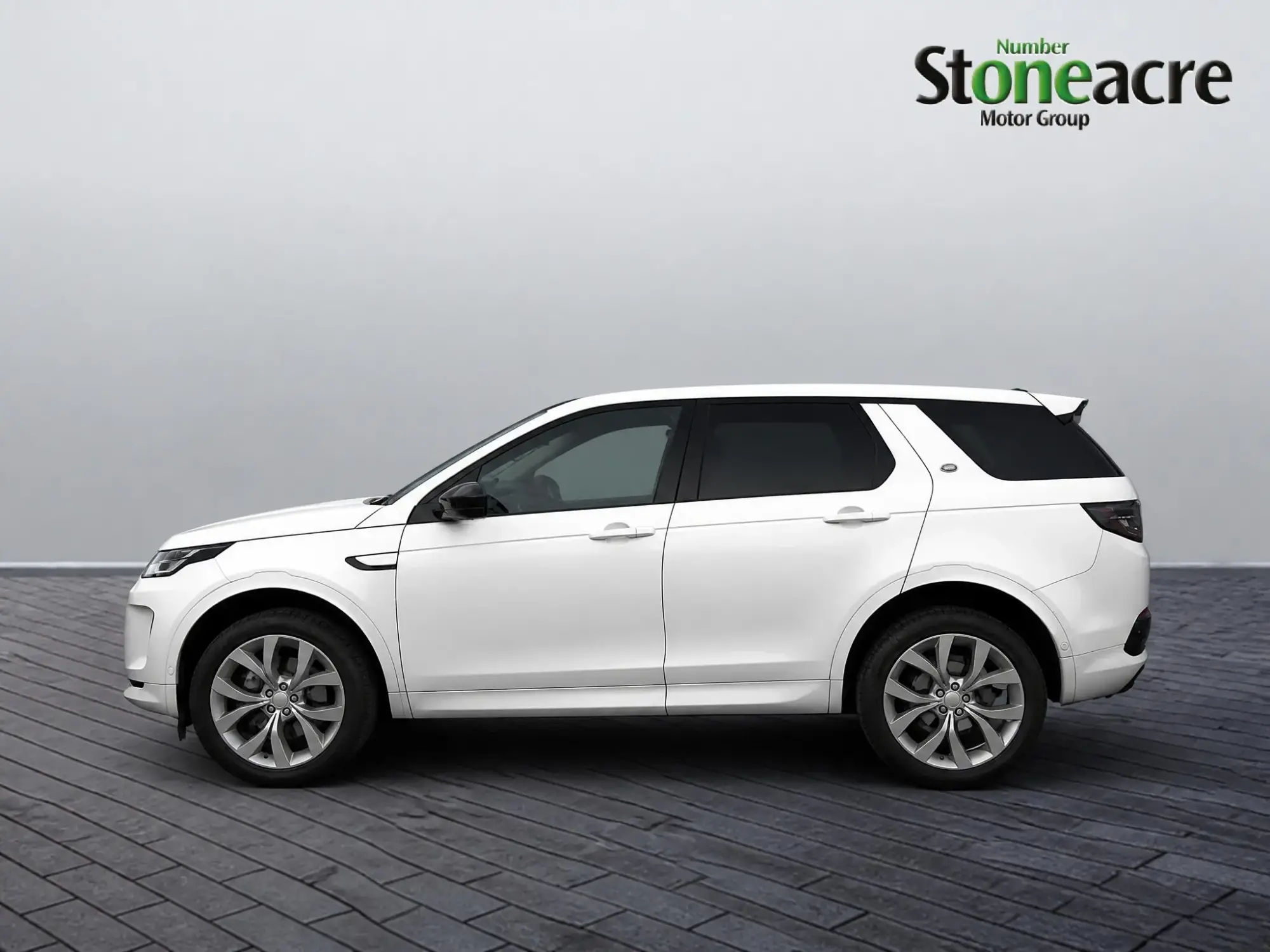 Land Rover Discovery Sport Image 5 Land Rover Discovery Sport Image 5
