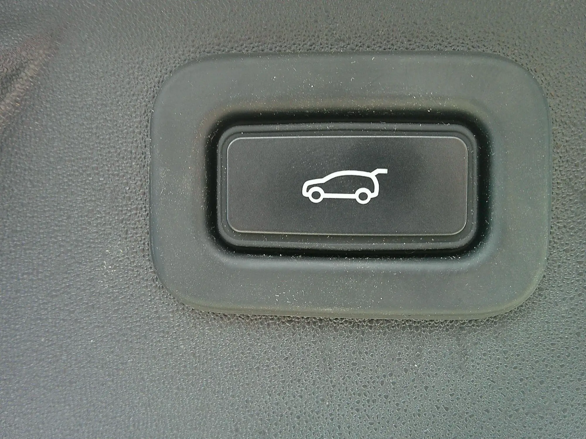 Land Rover Discovery Sport Image 14 Land Rover Discovery Sport Image 14