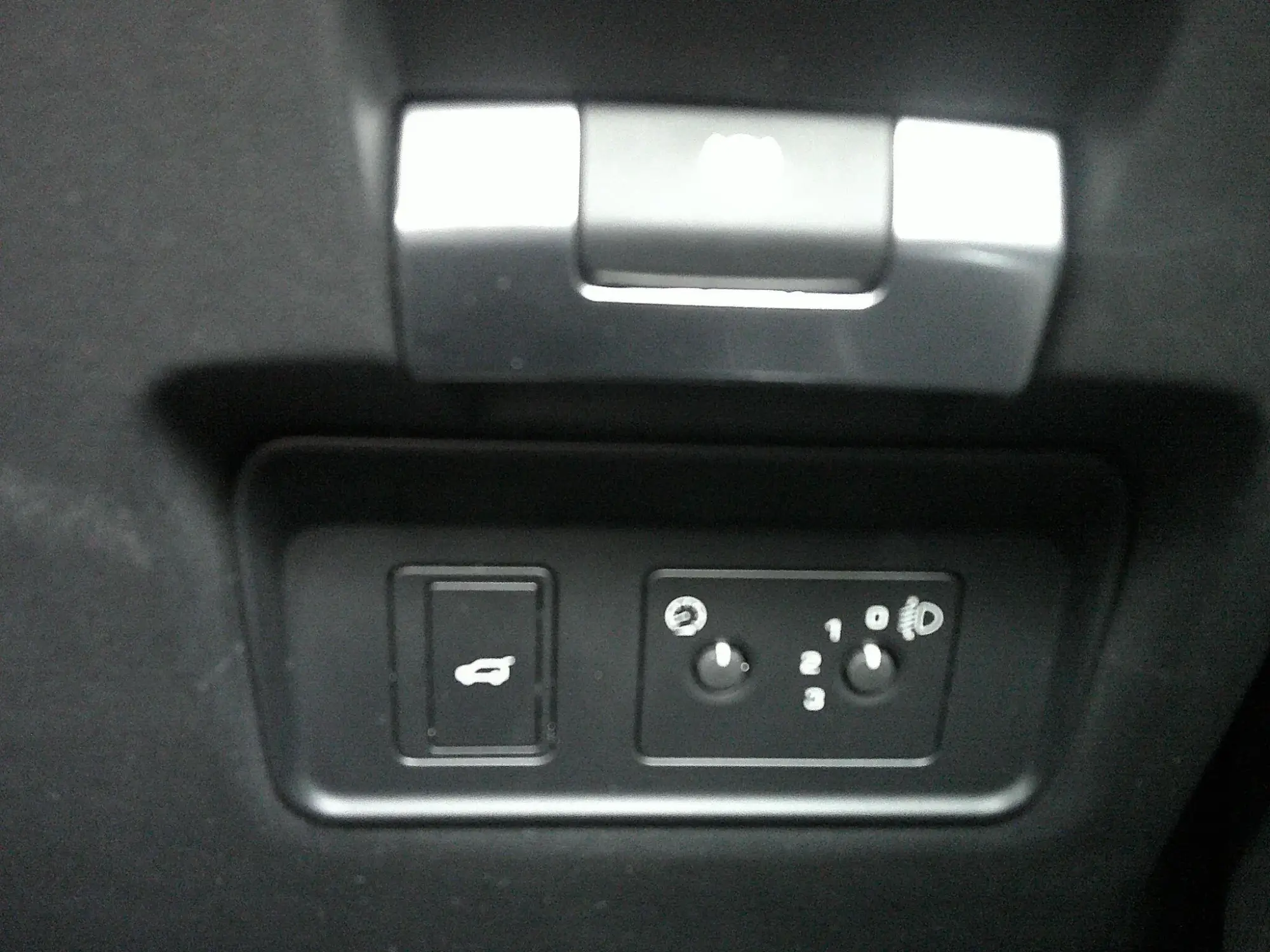 Land Rover Discovery Sport Image 18 Land Rover Discovery Sport Image 18