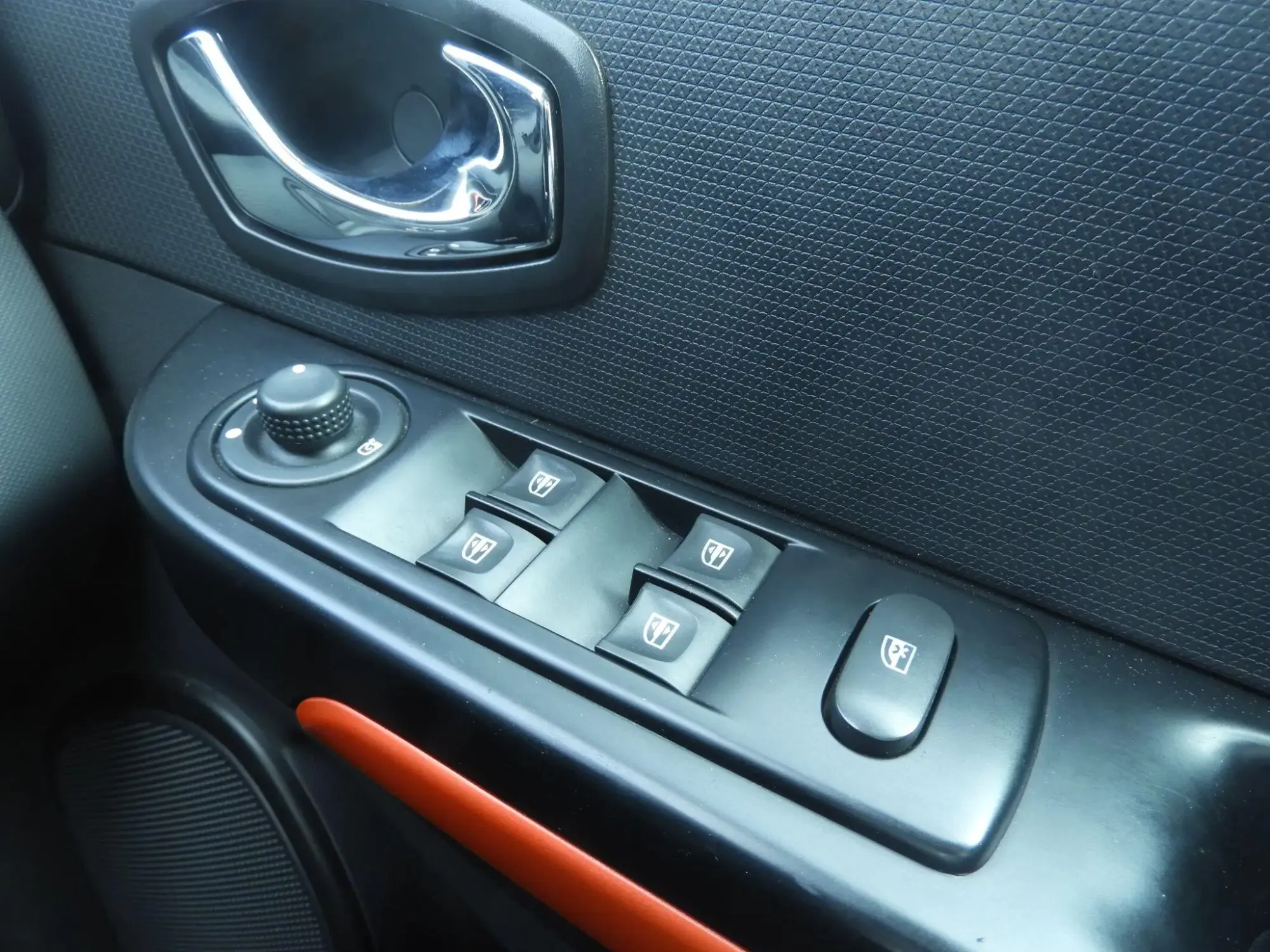 Renault Clio Image 13